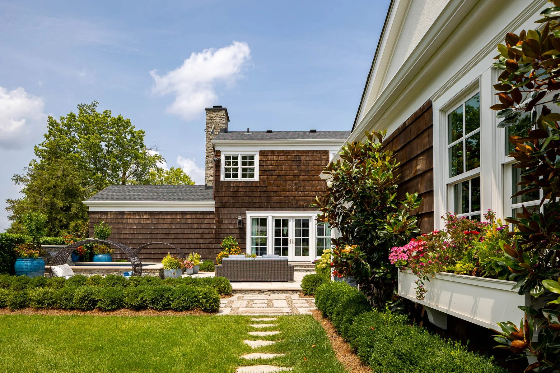 0344005 River Rd - INTERNET.jpg