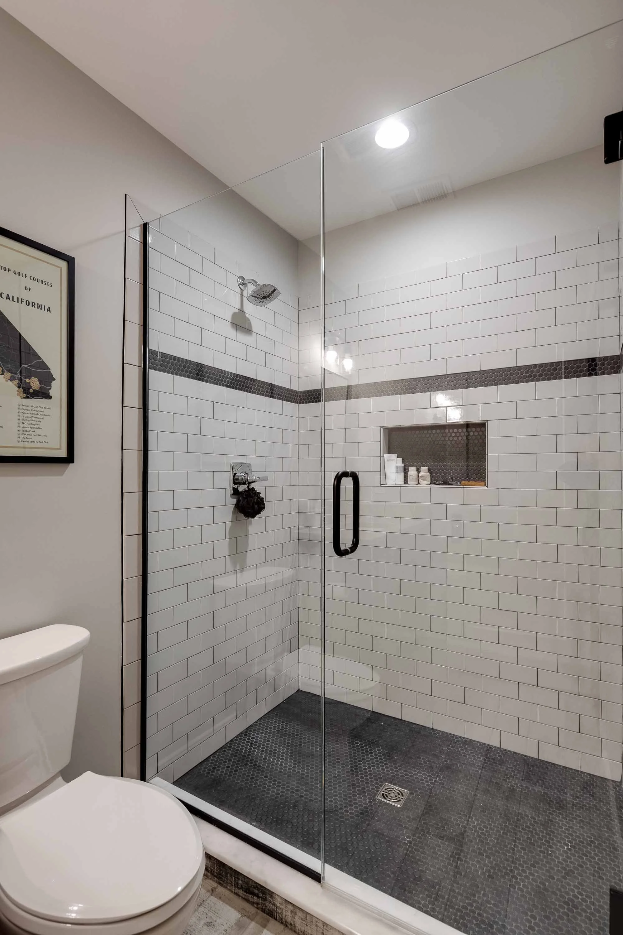 LRL_SophisticatedLIving_60_.jpg