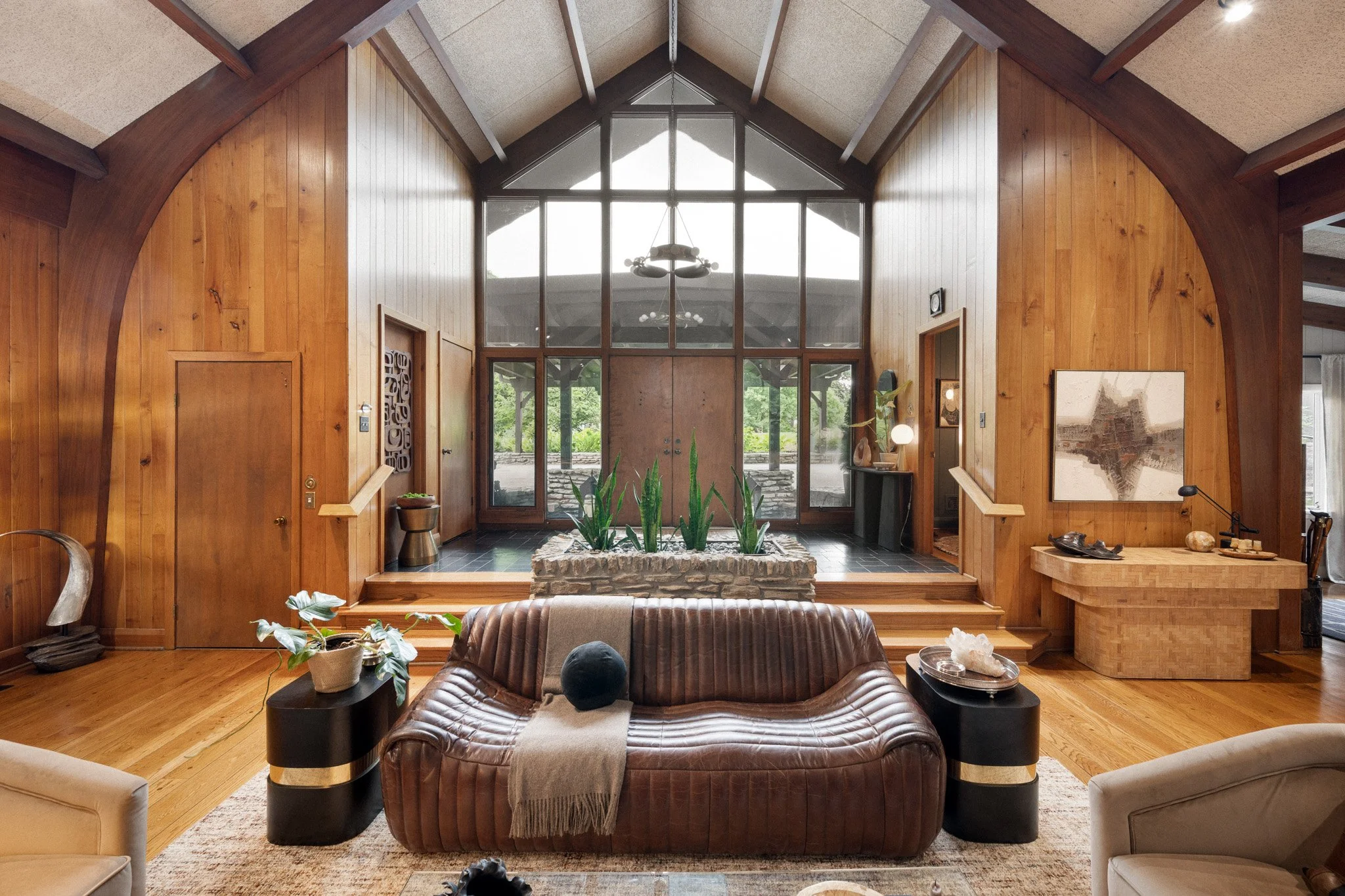 800 Greenspur Ln_web-14.jpg