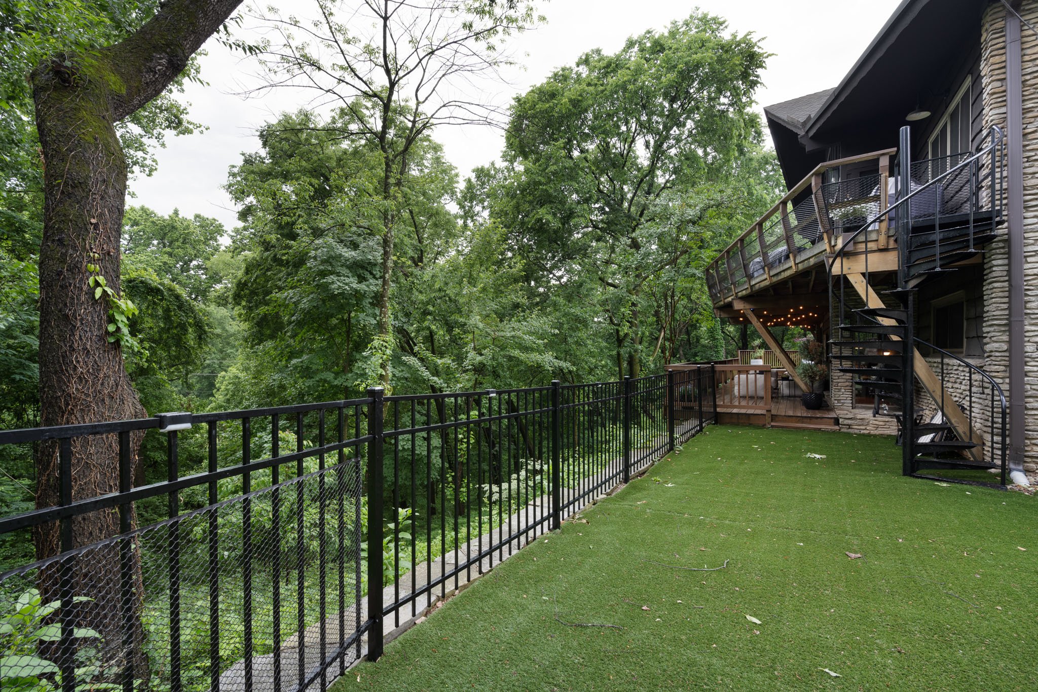 800 Greenspur Ln_web-105.jpg