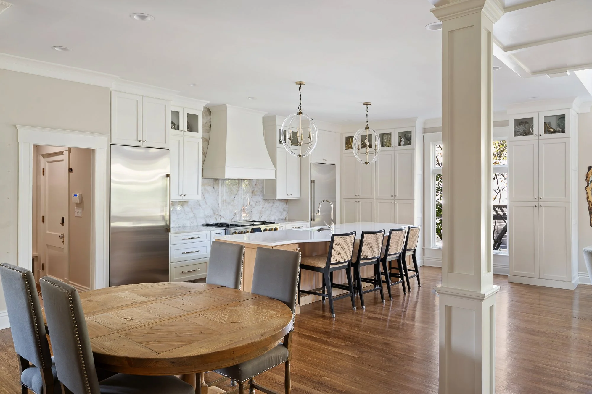 2525 Ransdell Ave interiors_webres-17.jpg