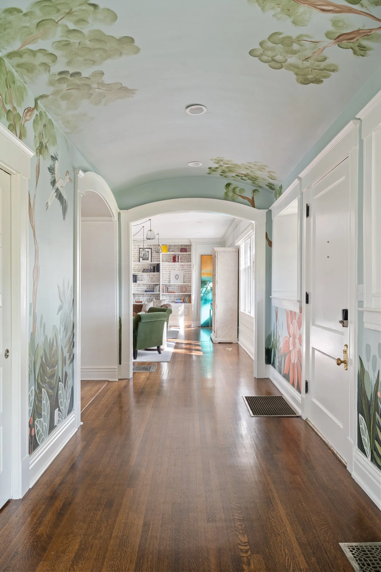 2525 Ransdell Ave interiors_webres-2.jpg