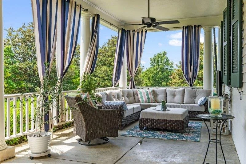 24-web-or-mls-6706 Elmcroft Cir-24.jpg