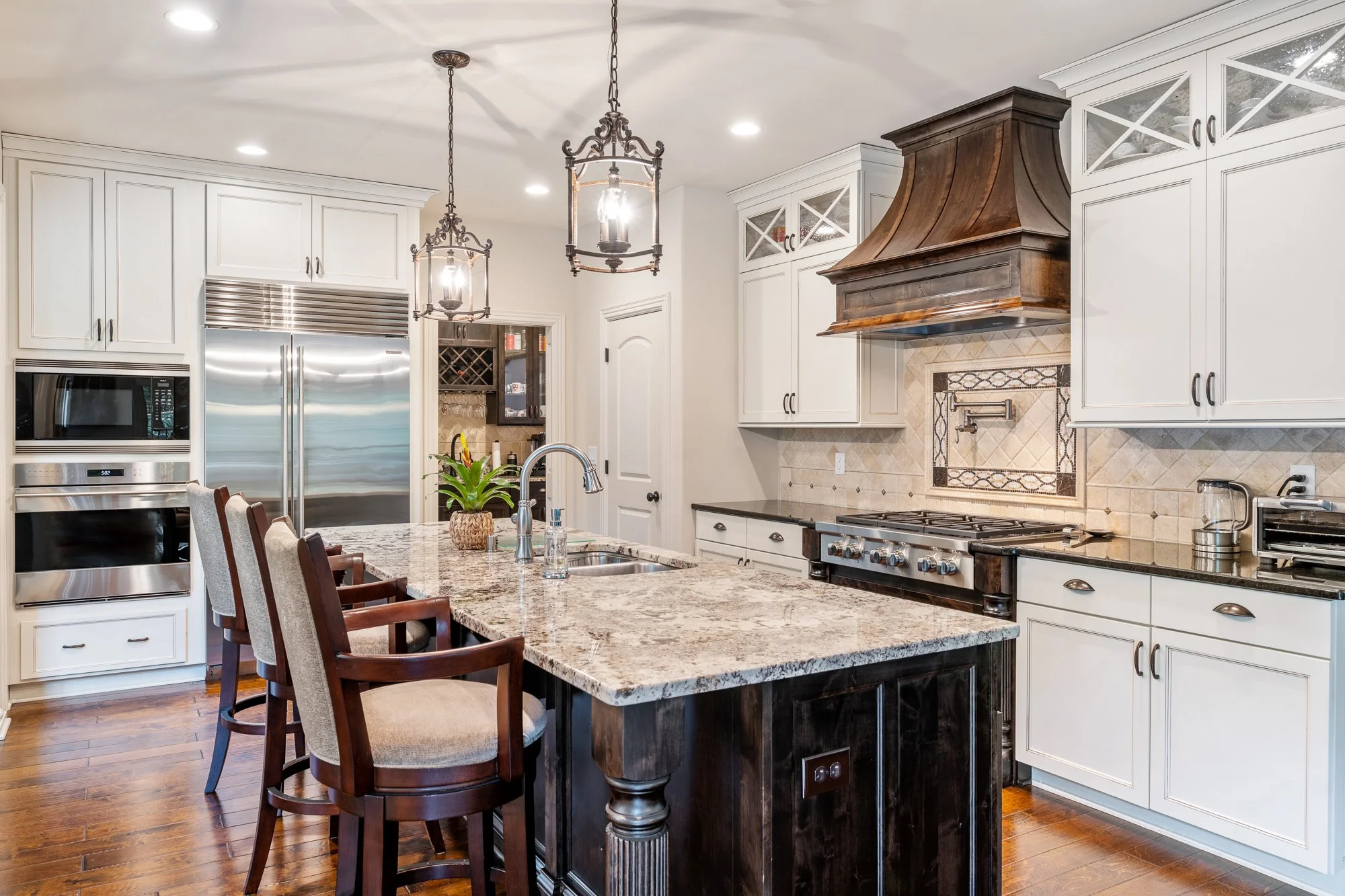 6119 Springhouse Farm Ln_web-17.jpg