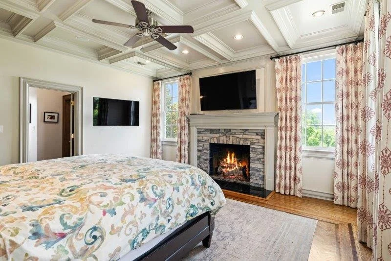 48-web-or-mls-6706 Elmcroft Cir-48.jpg