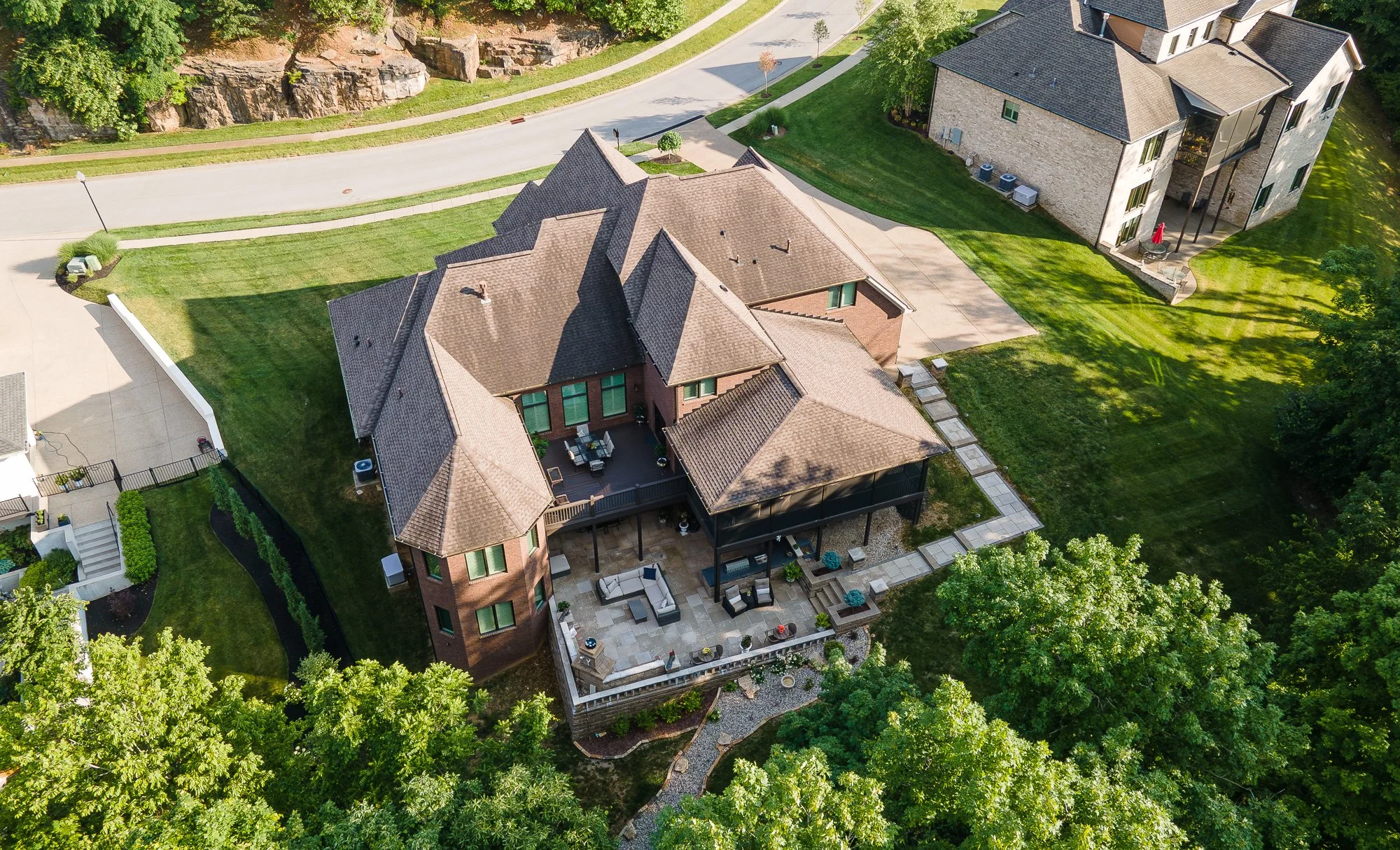 6119 Springhouse Farm Ln_web-3.jpg