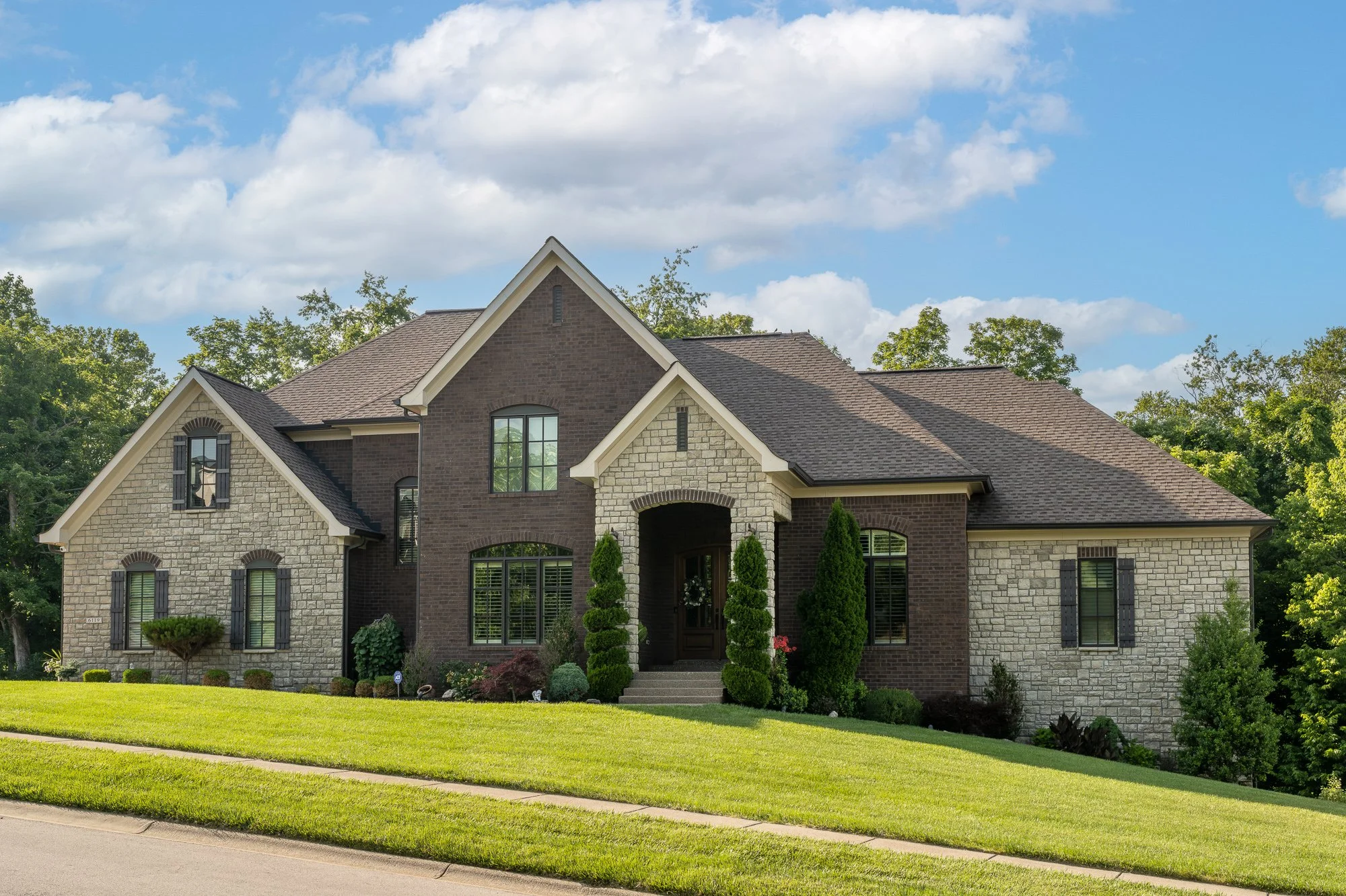 6119 Springhouse Farm Ln_web-5.jpg