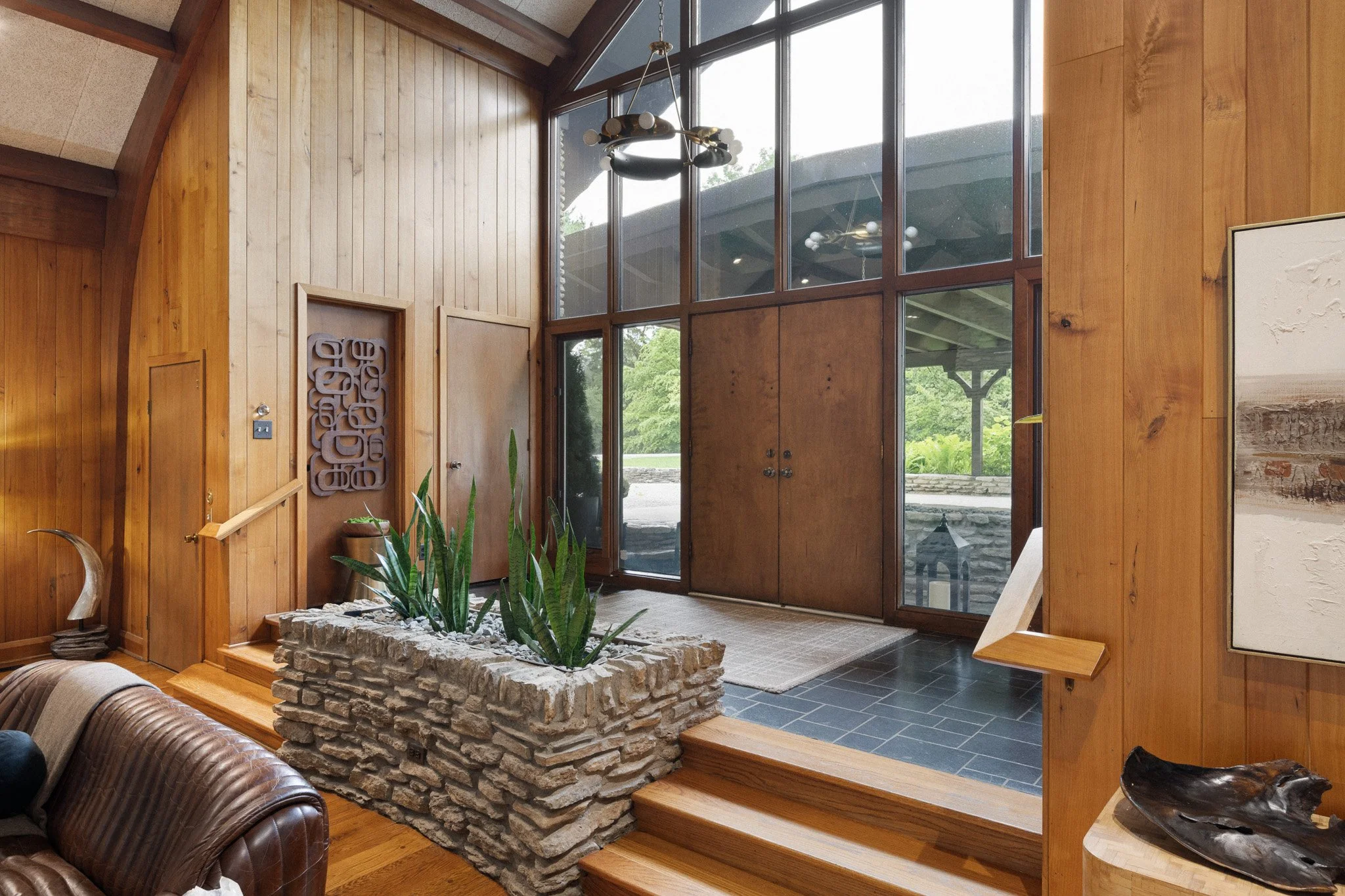 800 Greenspur Ln_web-13.jpg