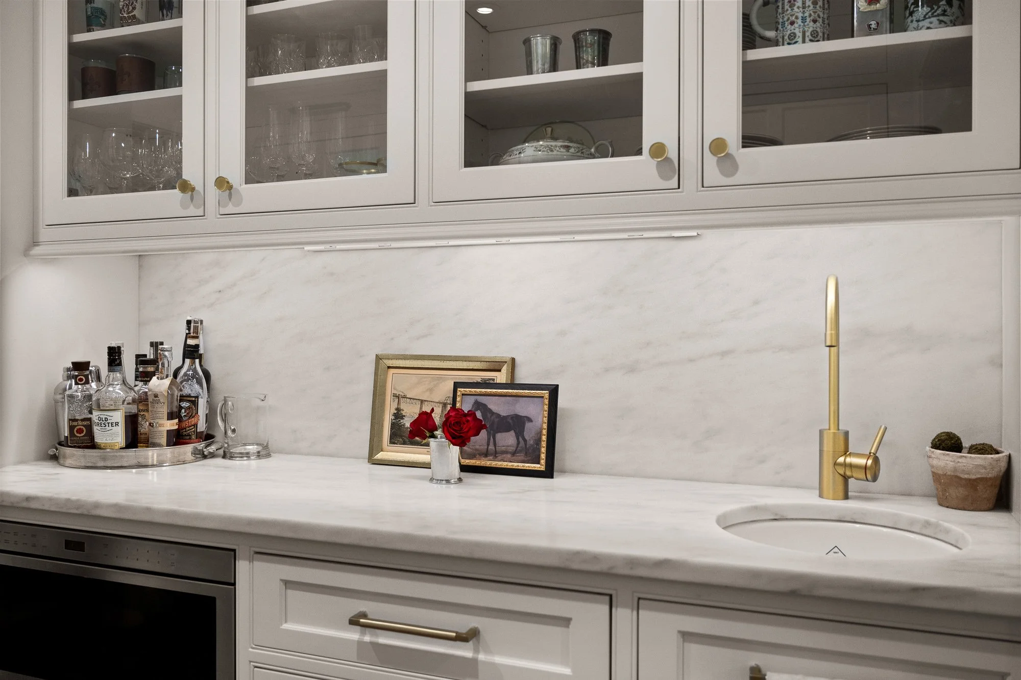 405 Mayfair Ln_web-36.jpg