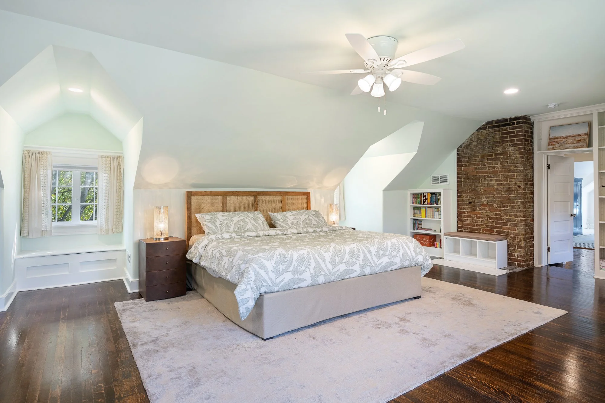 2525 Ransdell Ave interiors_webres-35.jpg