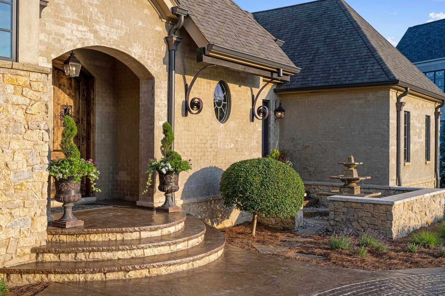 Chambord Chateau - luxury rental estate - Floyds Knobs, Indiana ...