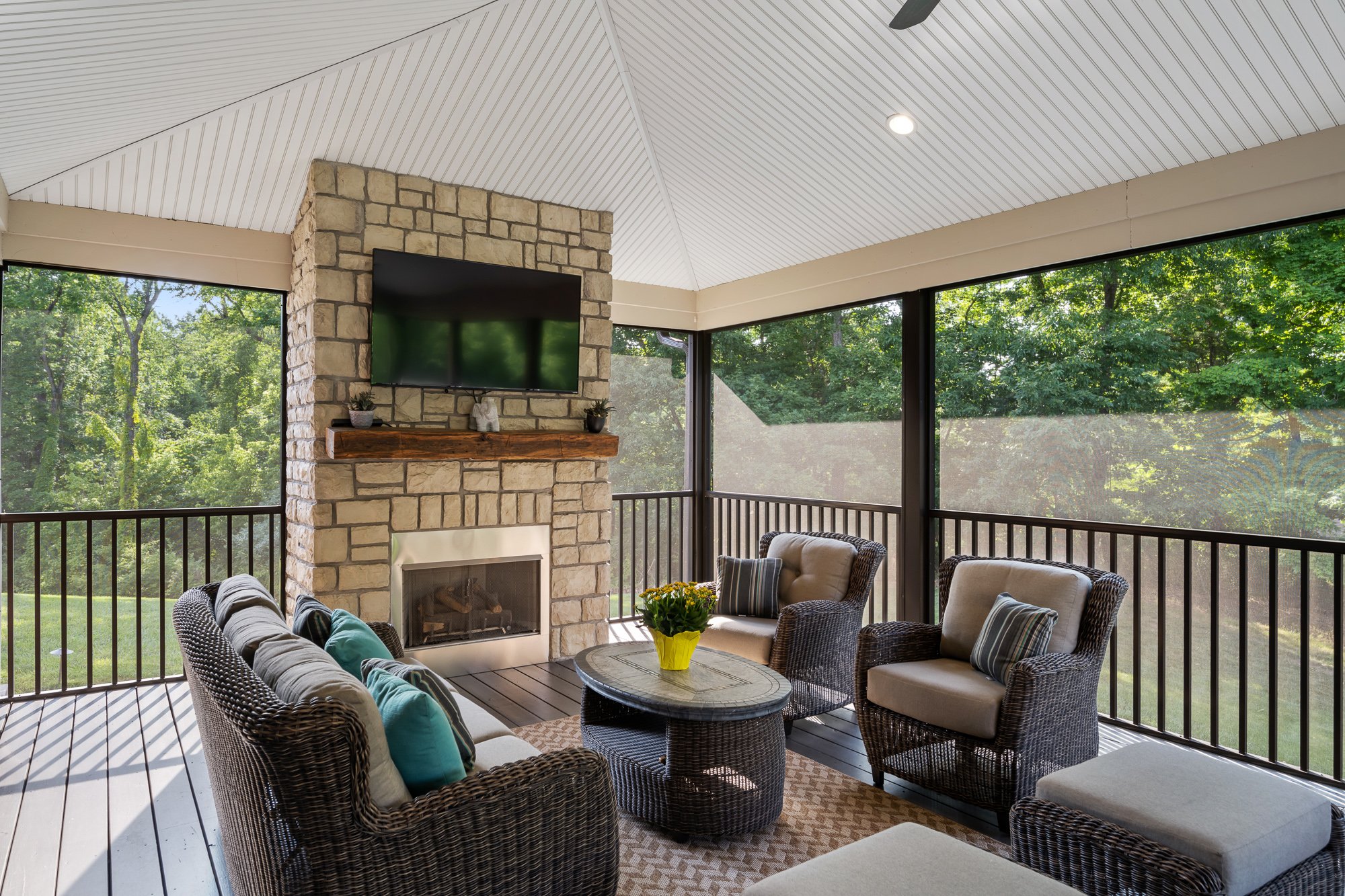 6119 Springhouse Farm Ln_web-54.jpg