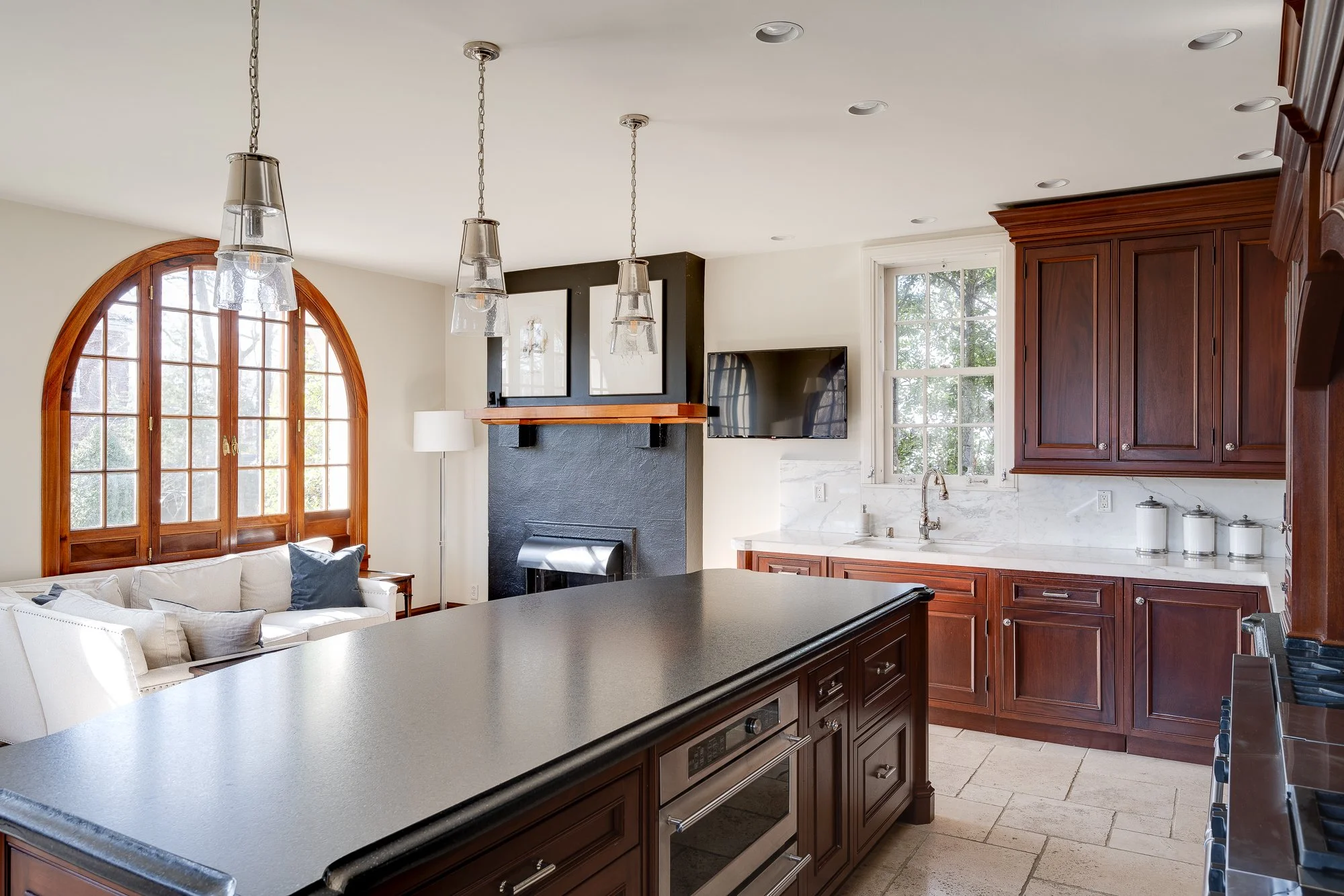 2240 Douglass Blvd_web-30.jpg