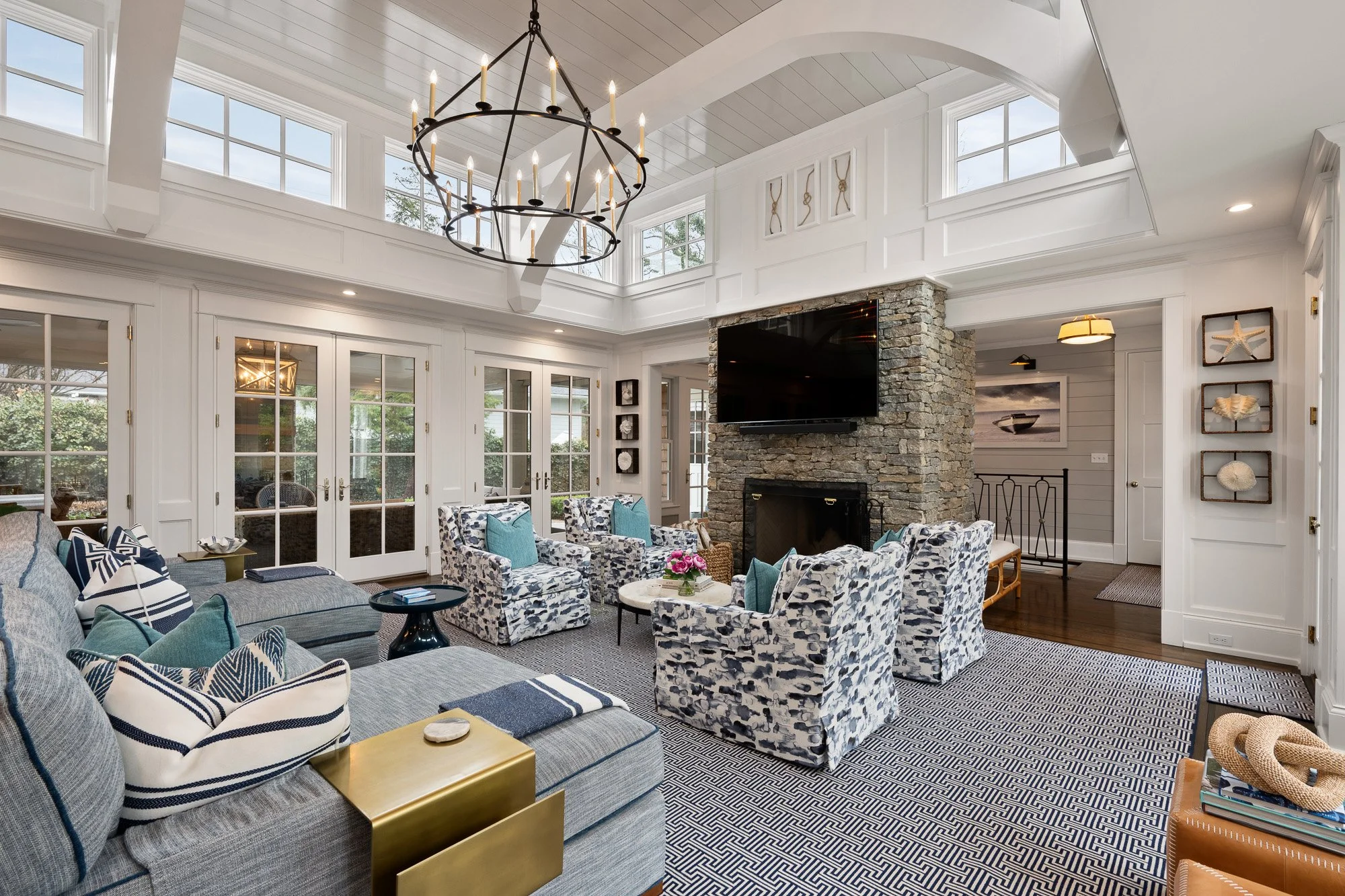 4500 River Road-6.jpg
