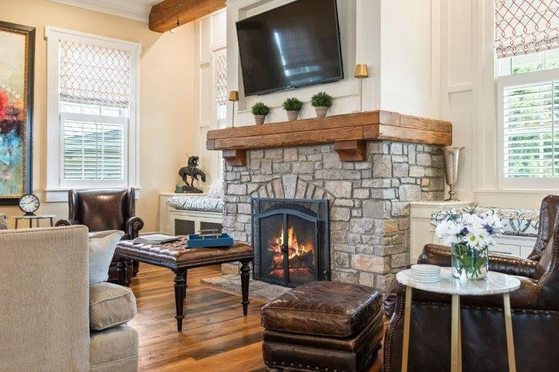 68-web-or-mls-6706 Elmcroft Cir-68.jpg