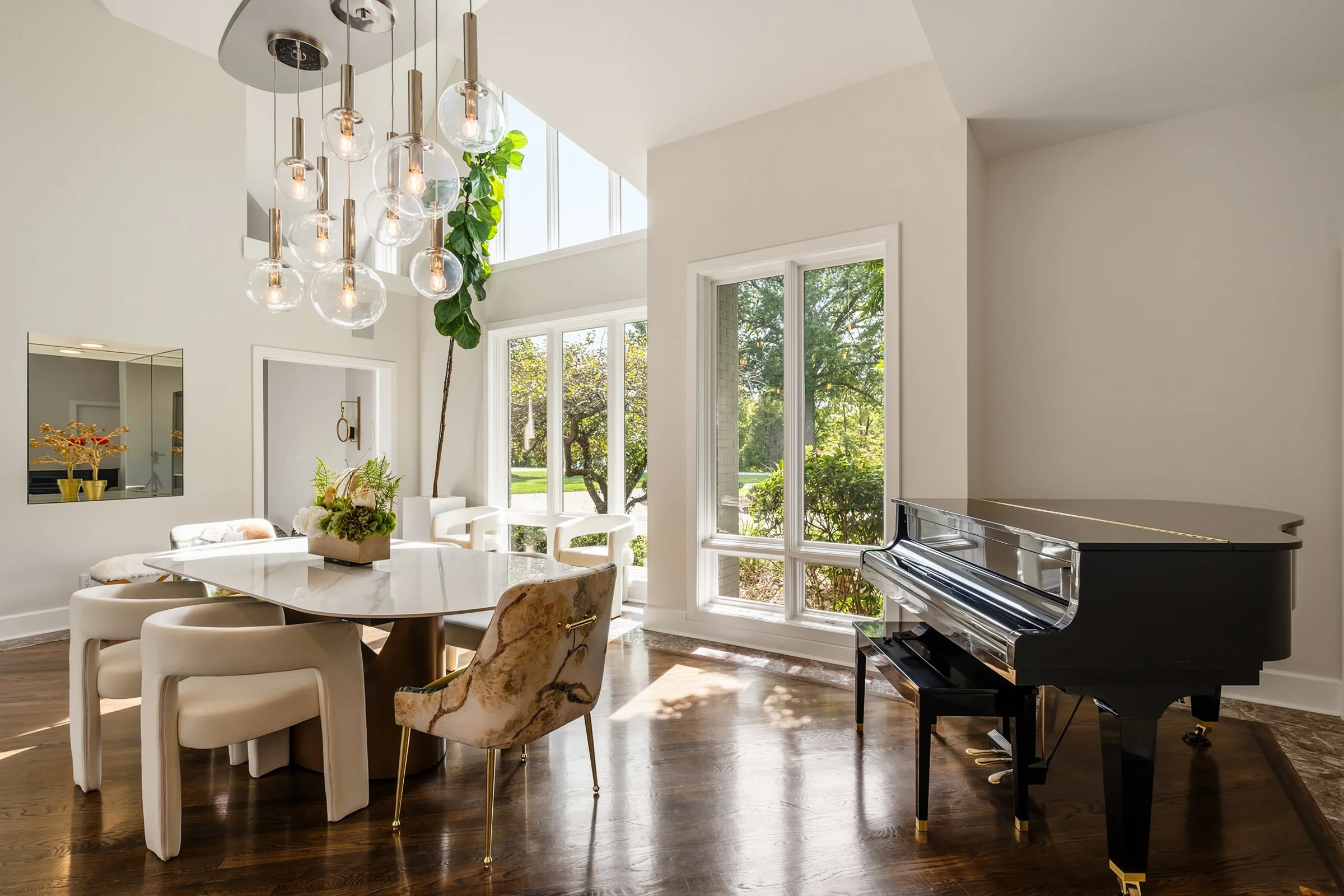 5109 Dunvegan Rd-29.jpg