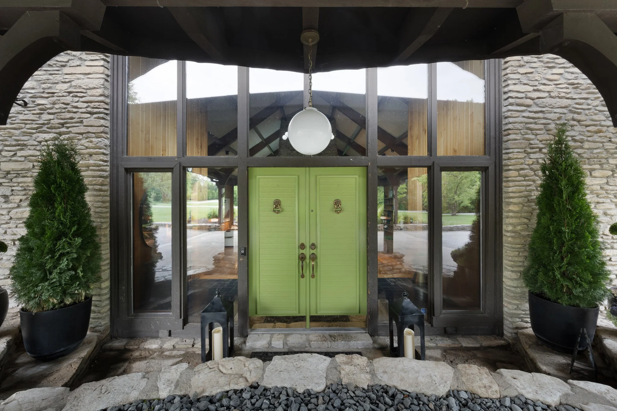 800 Greenspur Ln_web-10.jpg