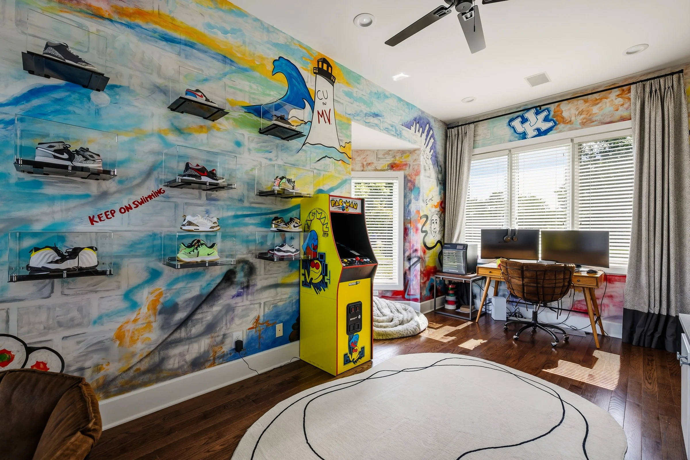 5109 Dunvegan Rd-48.jpg