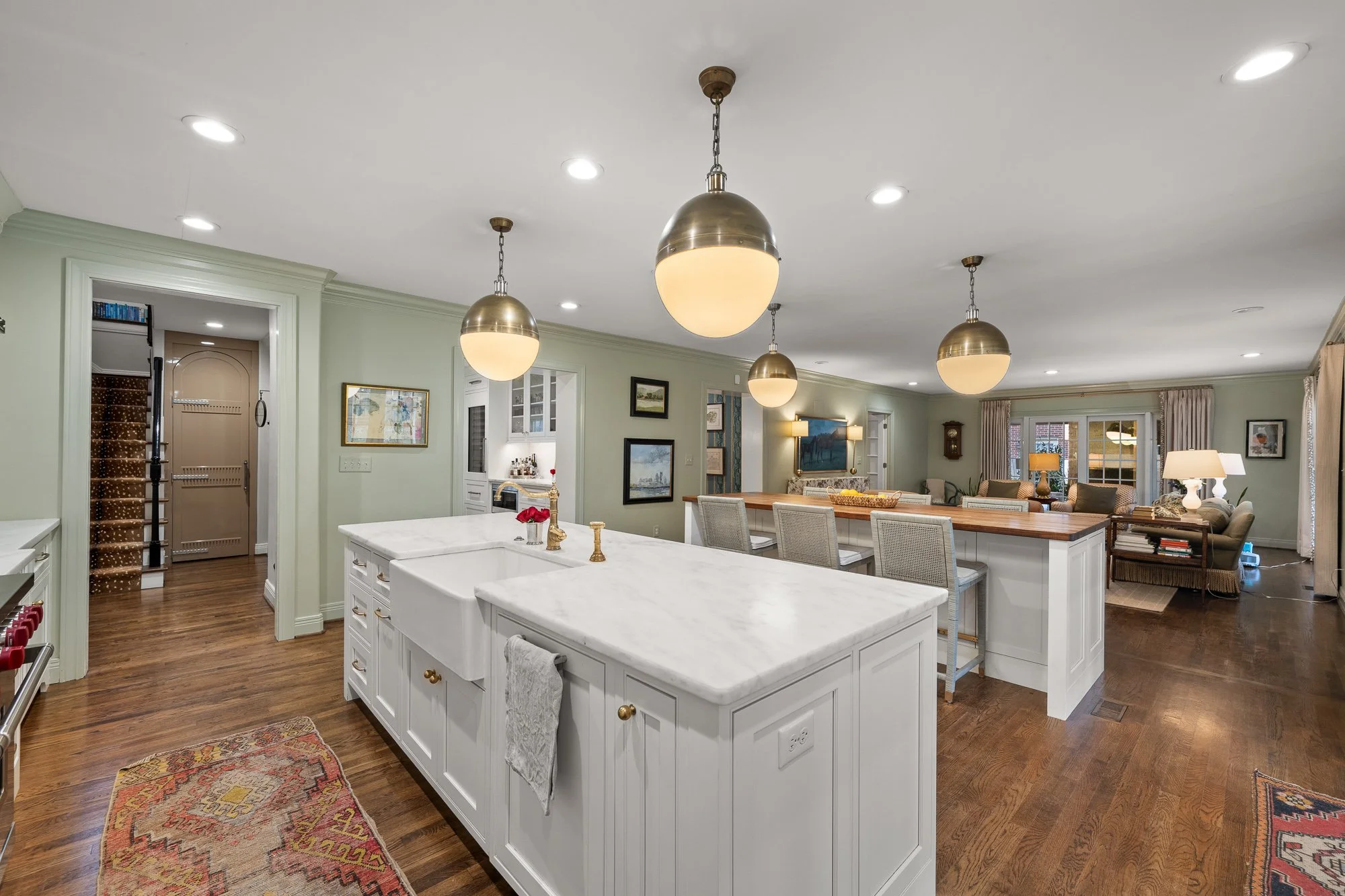 405 Mayfair Ln_web-28.jpg