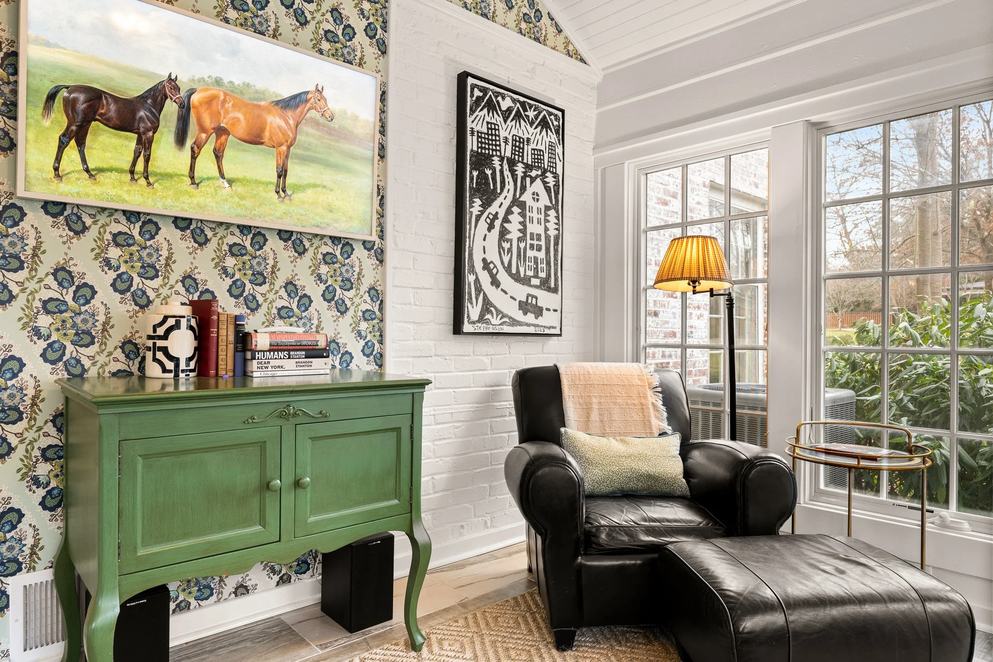 405 Mayfair Ln_web-17.jpg