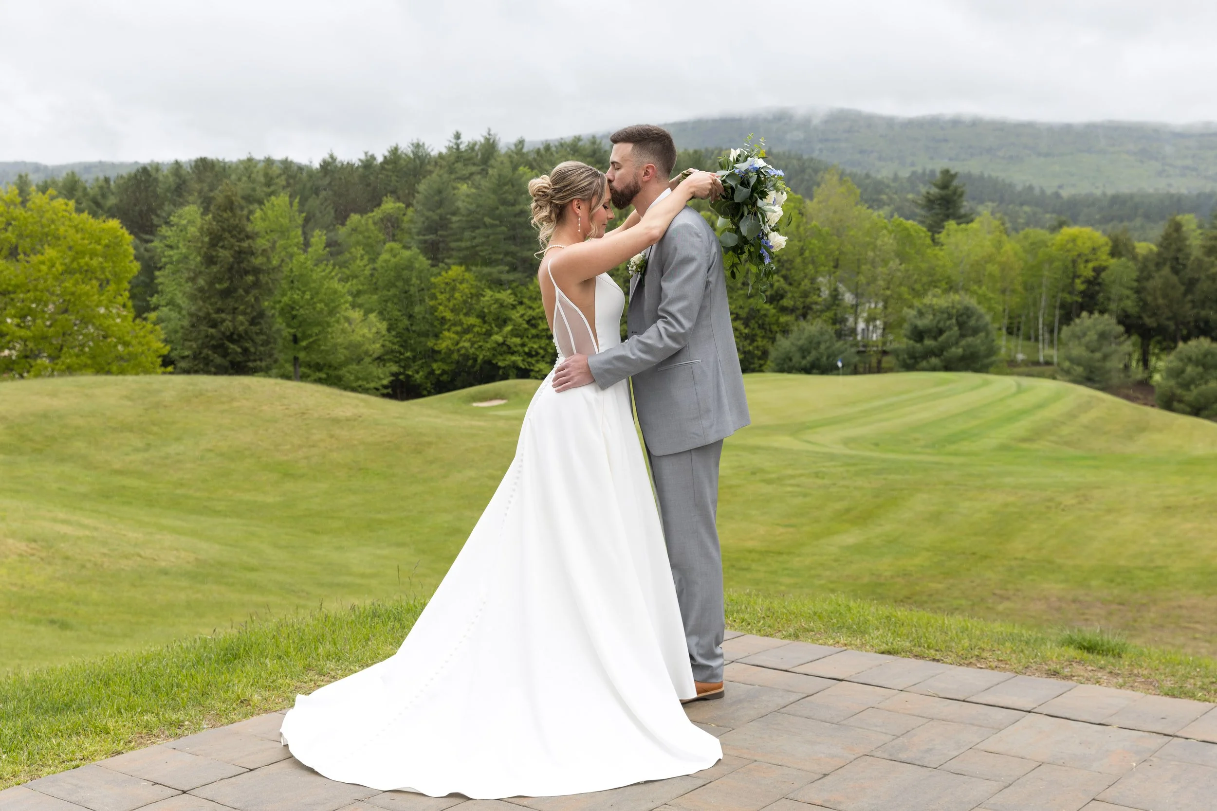 owls-nest-wedding-couple-portraits-mountain-backdrop.jpg