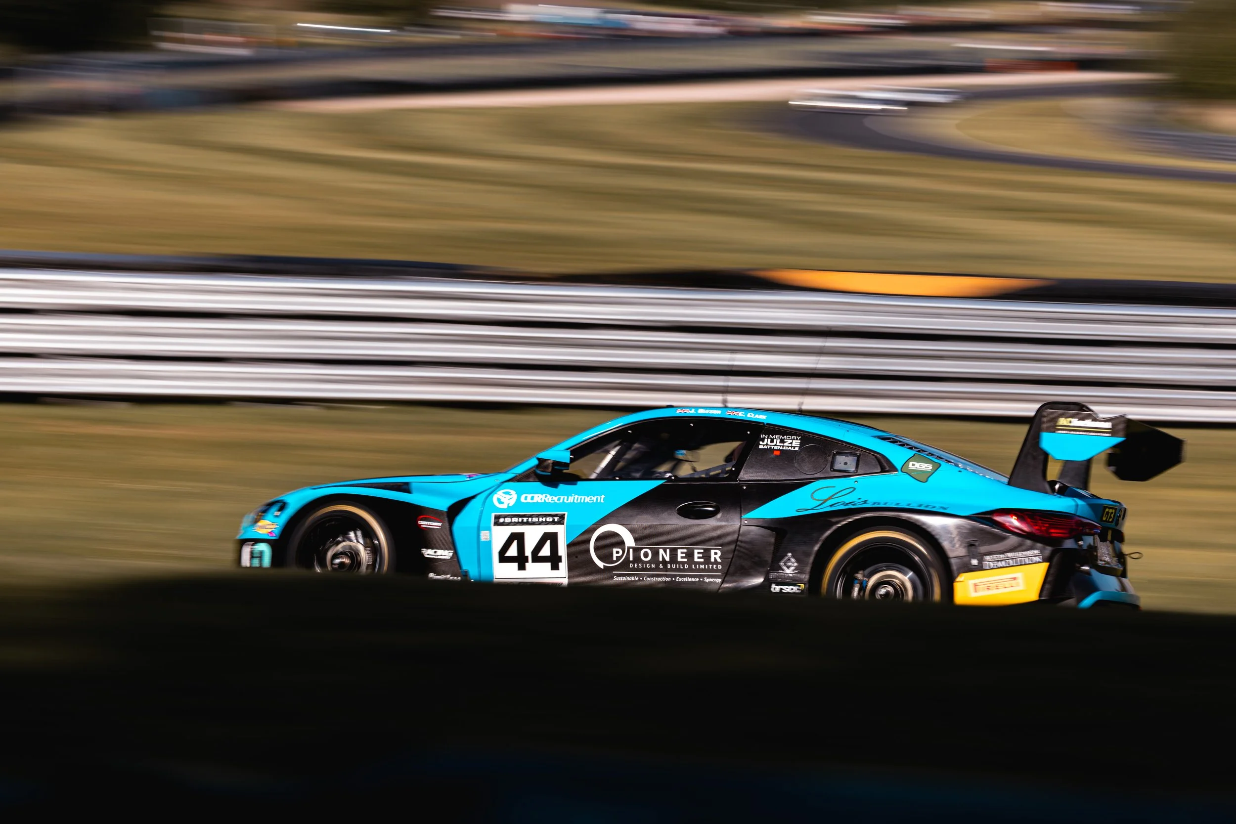 MRW- OULTON-0786.jpg