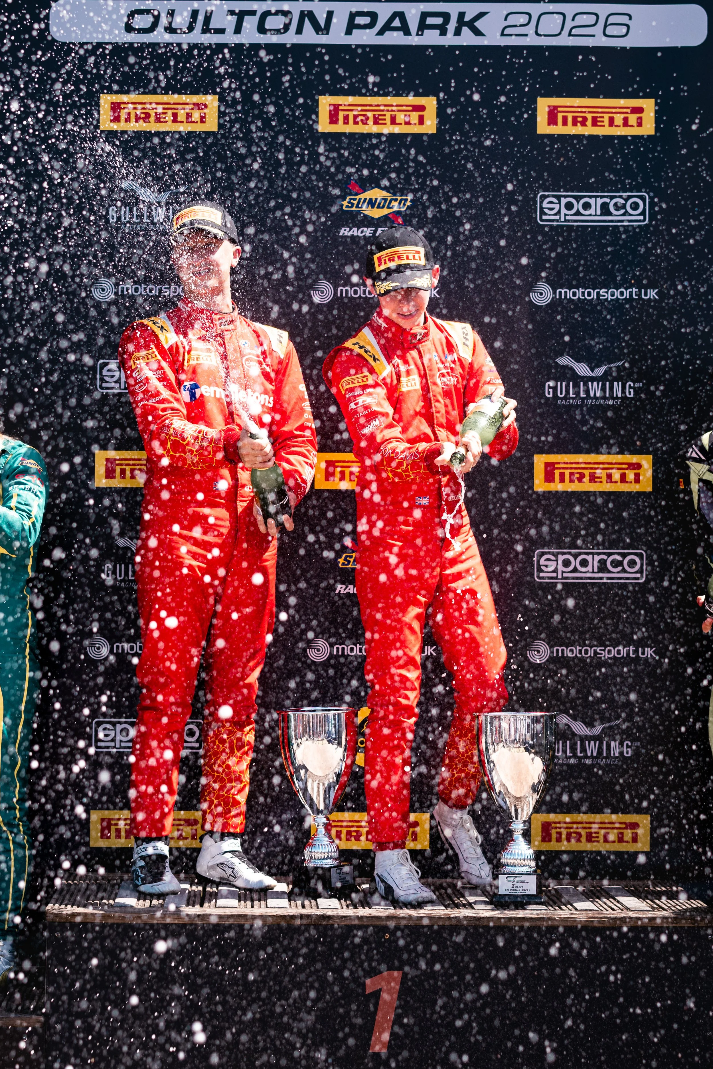 MRW- OULTON-0552.jpg