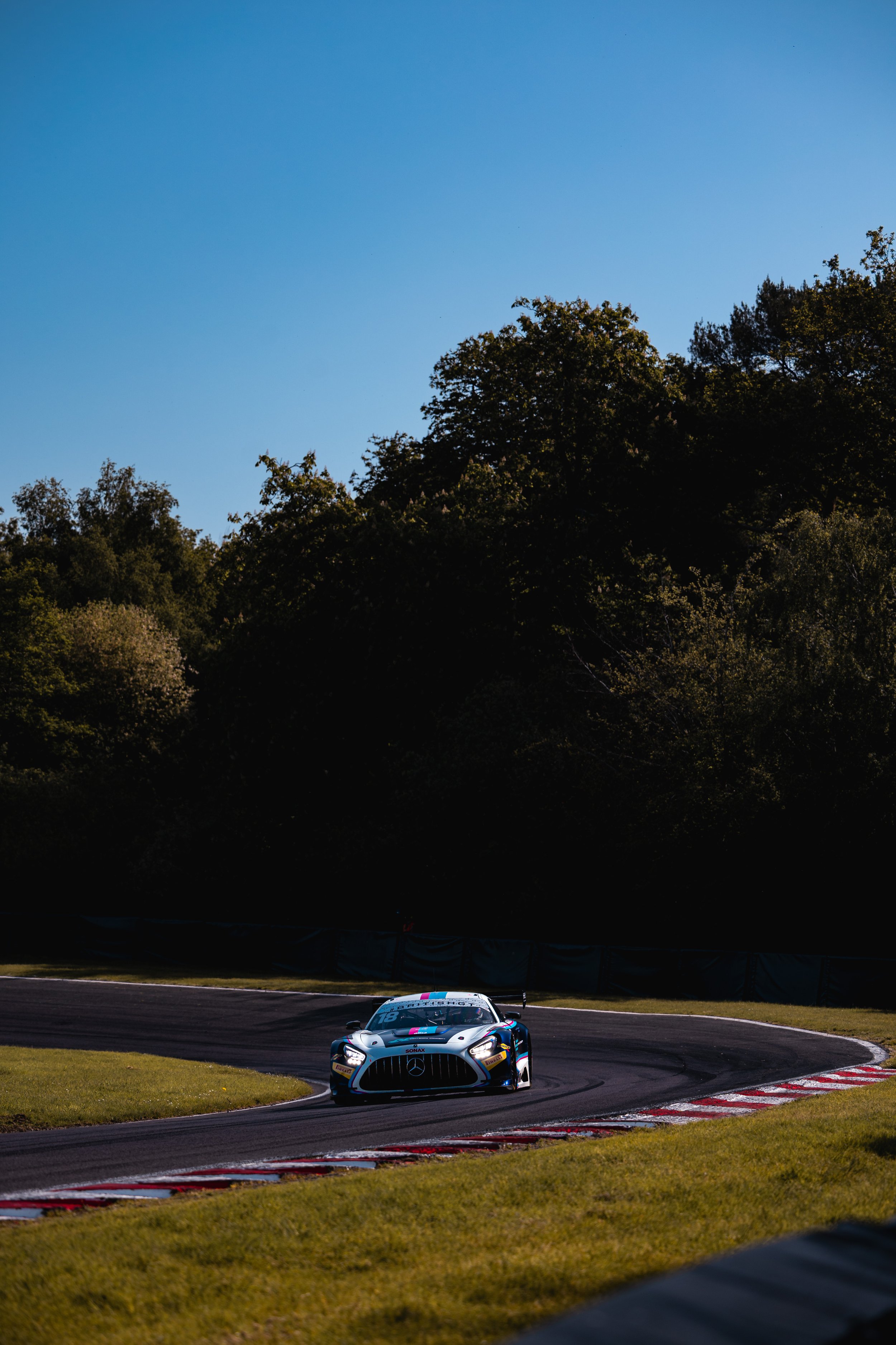 MRW- OULTON-1232.jpg