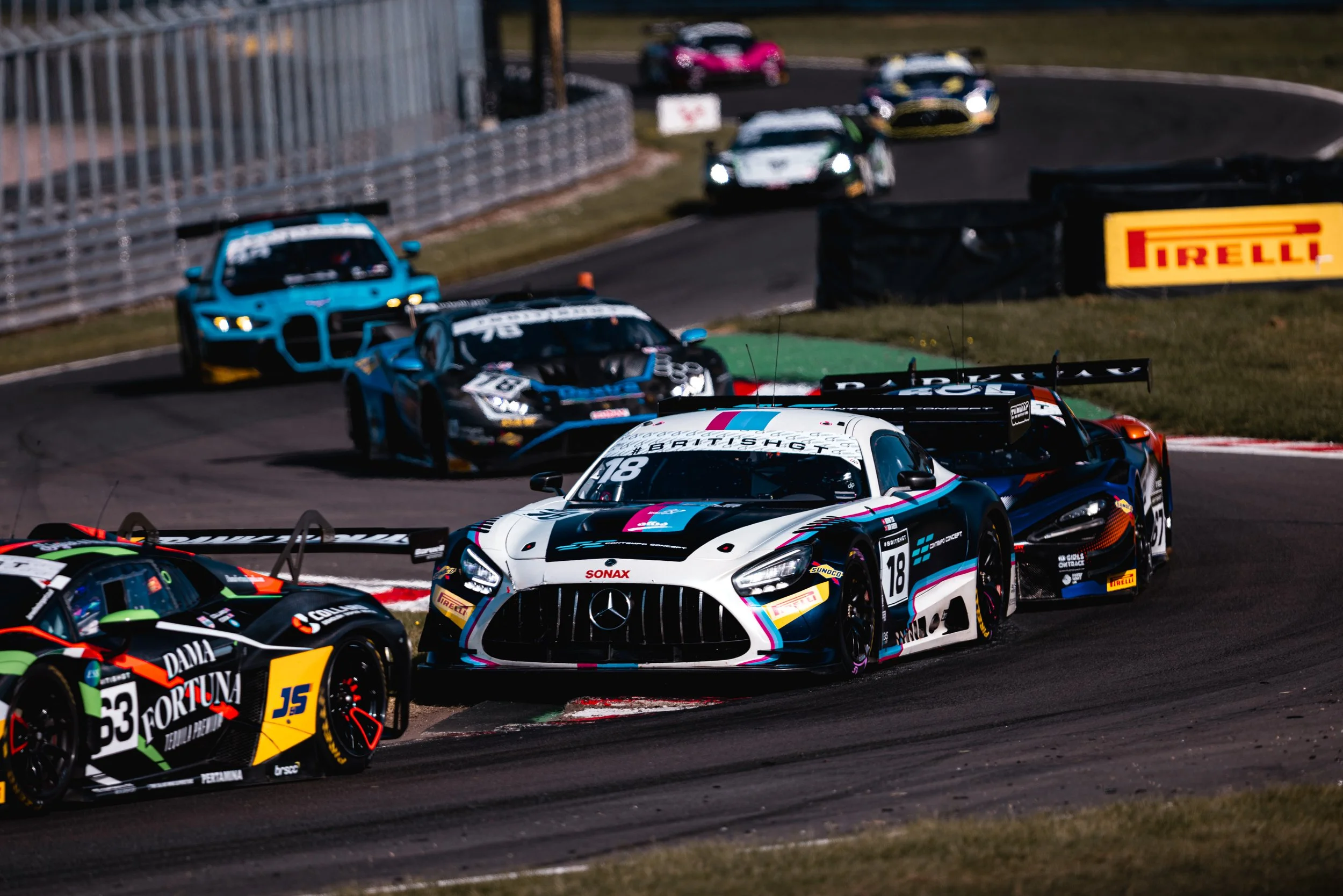 MRW- OULTON-1040.jpg