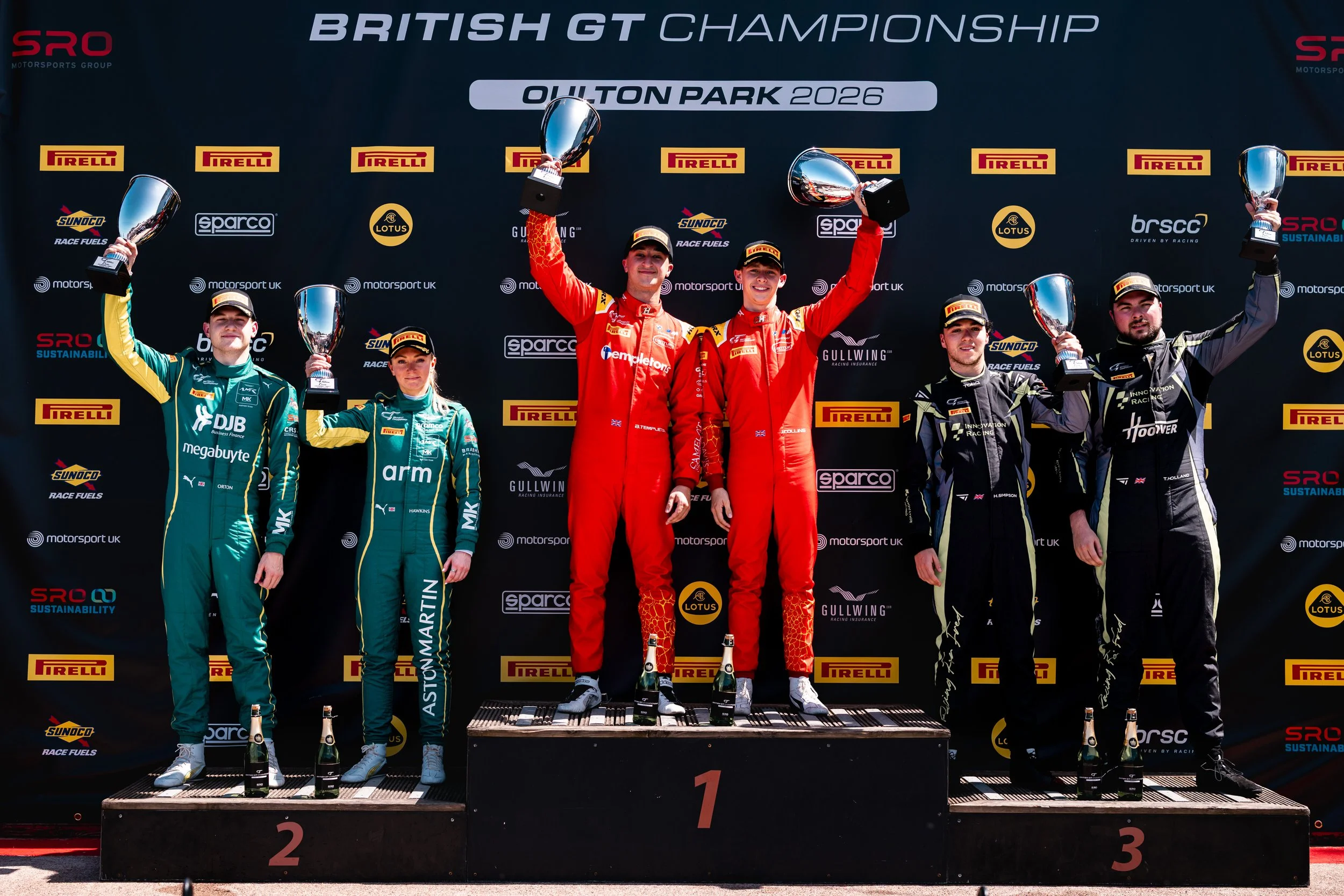 MRW- OULTON-0484.jpg