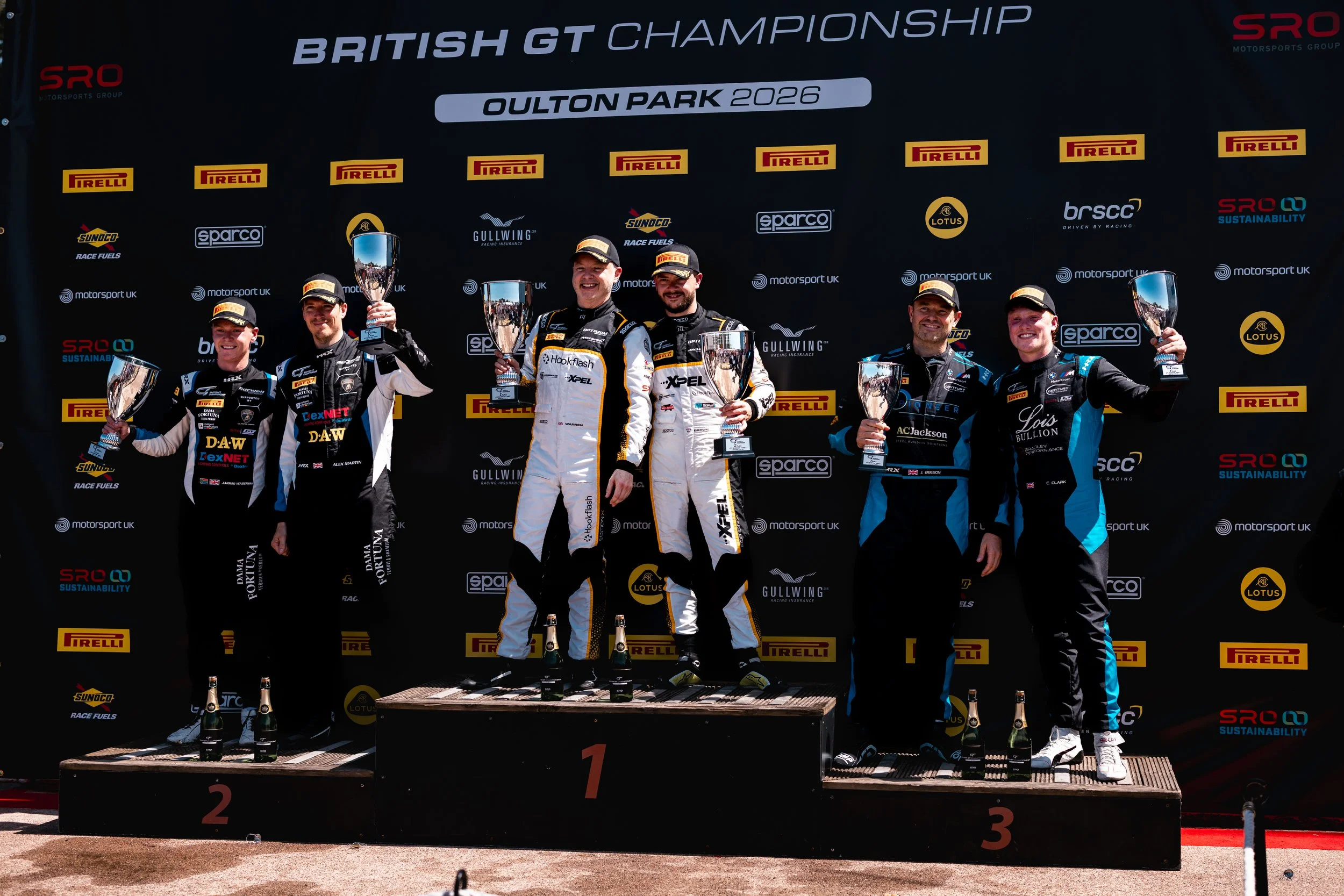 MRW- OULTON-0658.jpg