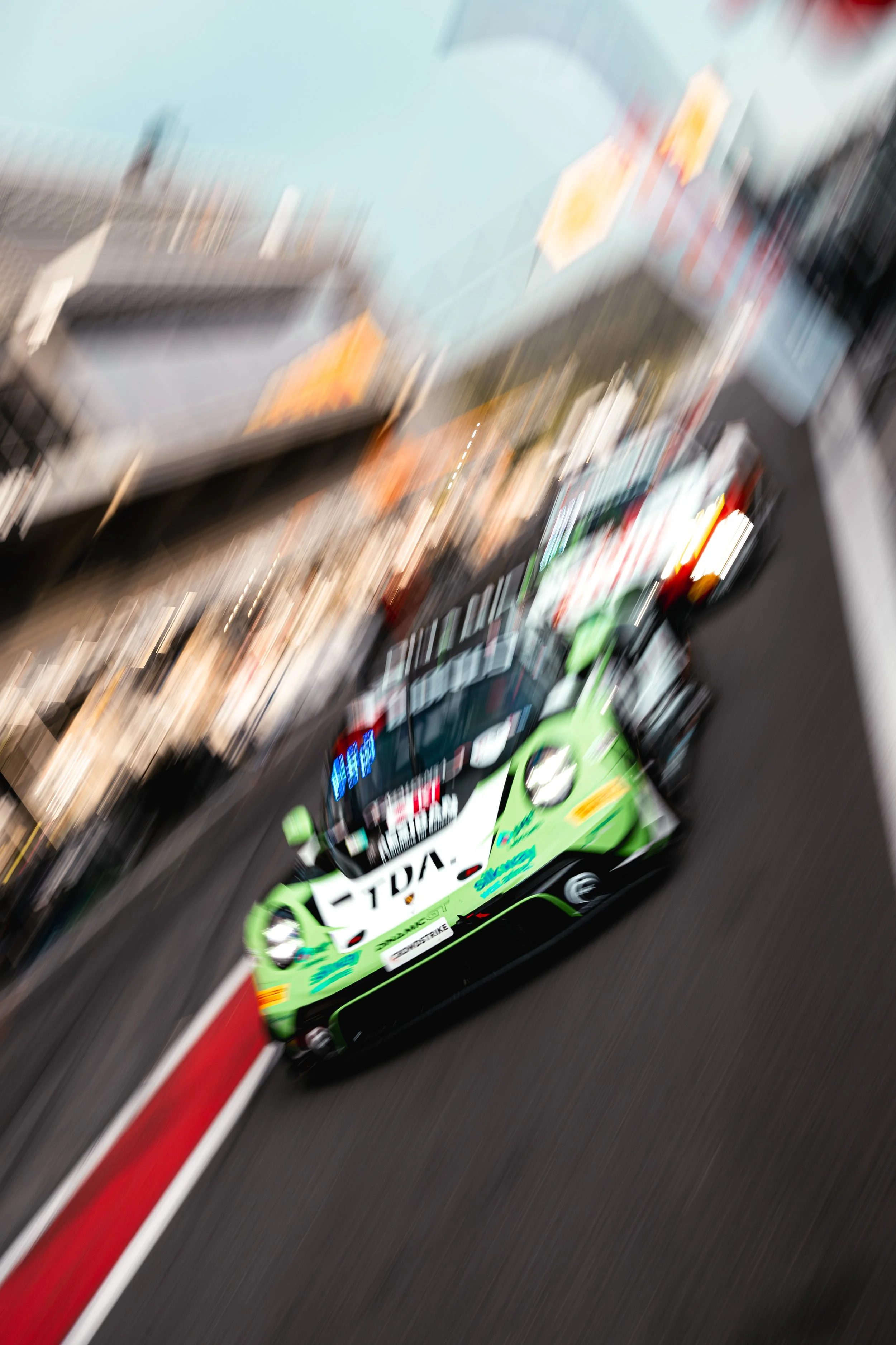 MRW-Spa24h- -1379.jpg