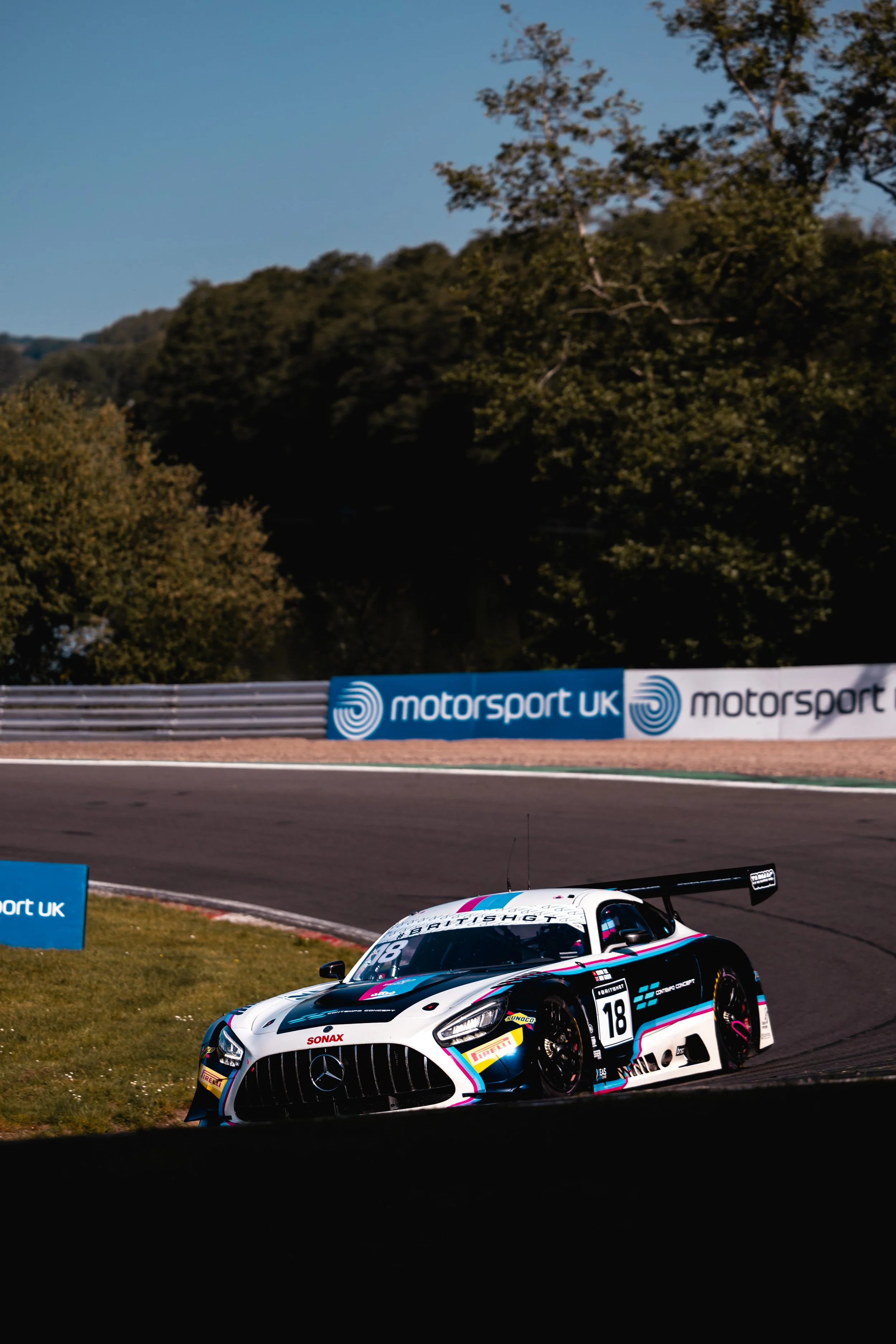 MRW- OULTON-0490.jpg