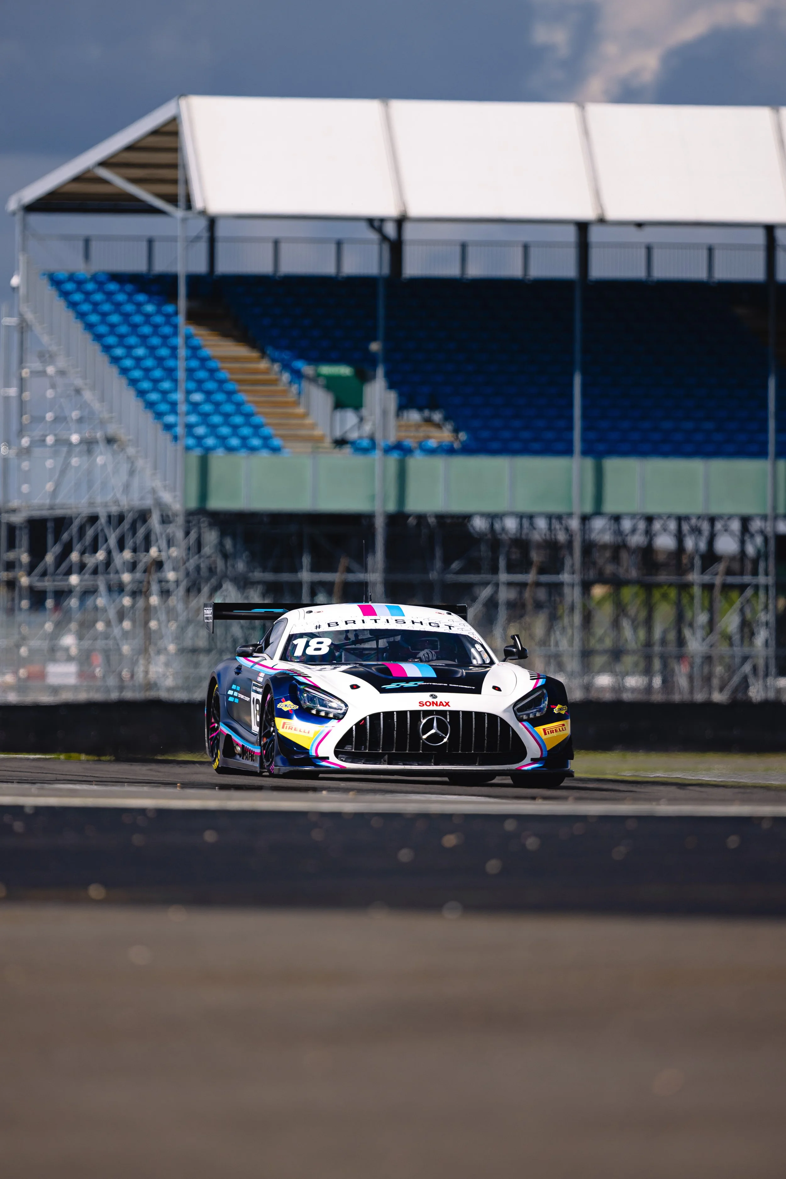 MRWM- 2 Seas Media Day -72.jpg