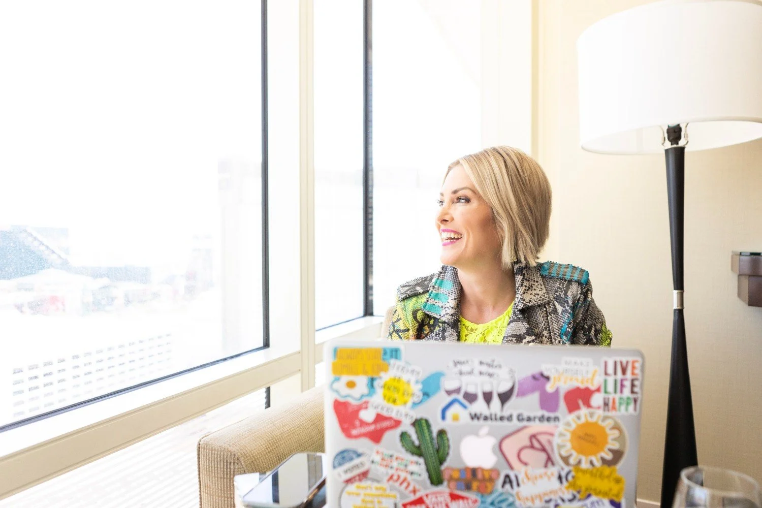 Corporate training and consulting to help organizations build powerful and authentic personal brands.