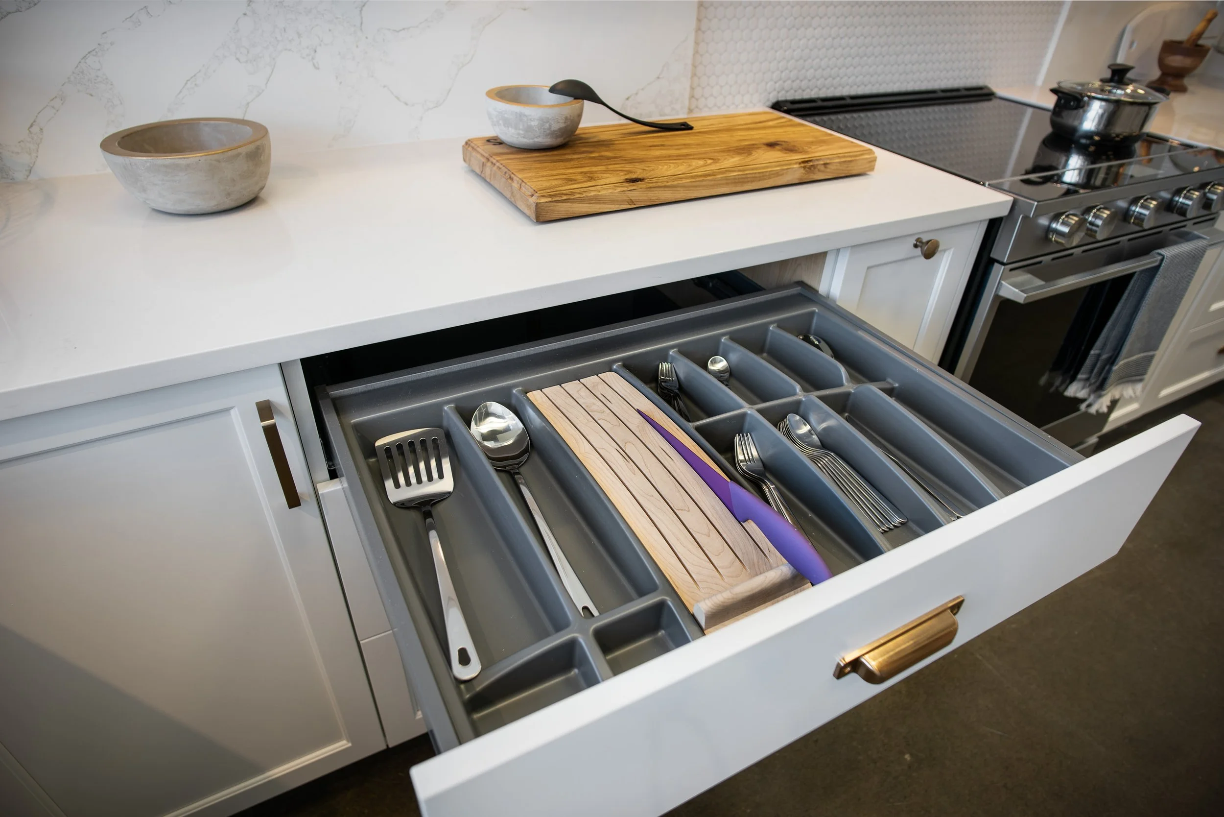 Inspira conception d'armoires© peltiermedia.com-Cuisine mars2020 Tiroir .jpg