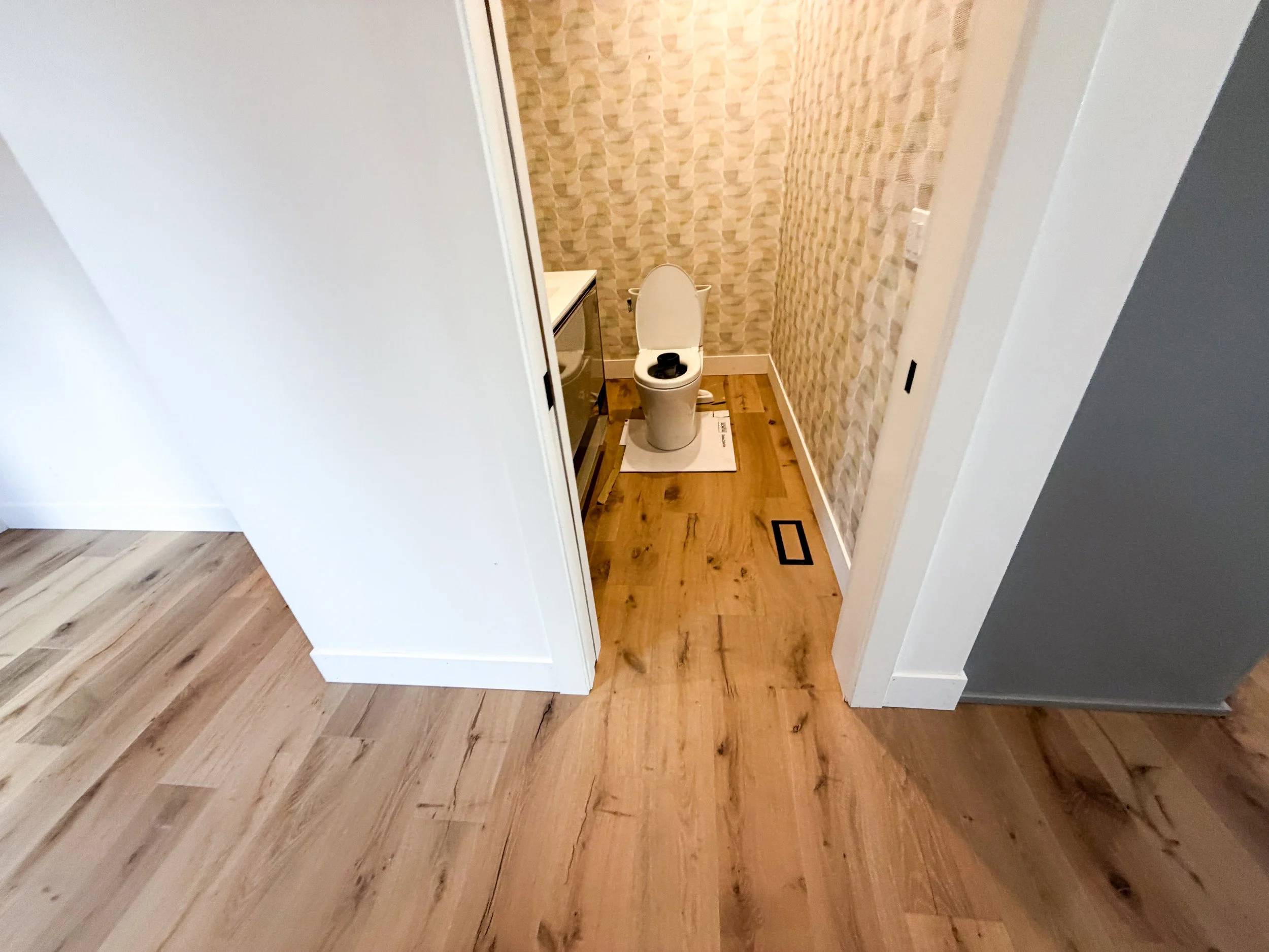 Wood flooring refinishing and installation Coeur d'Alene and Spokane 