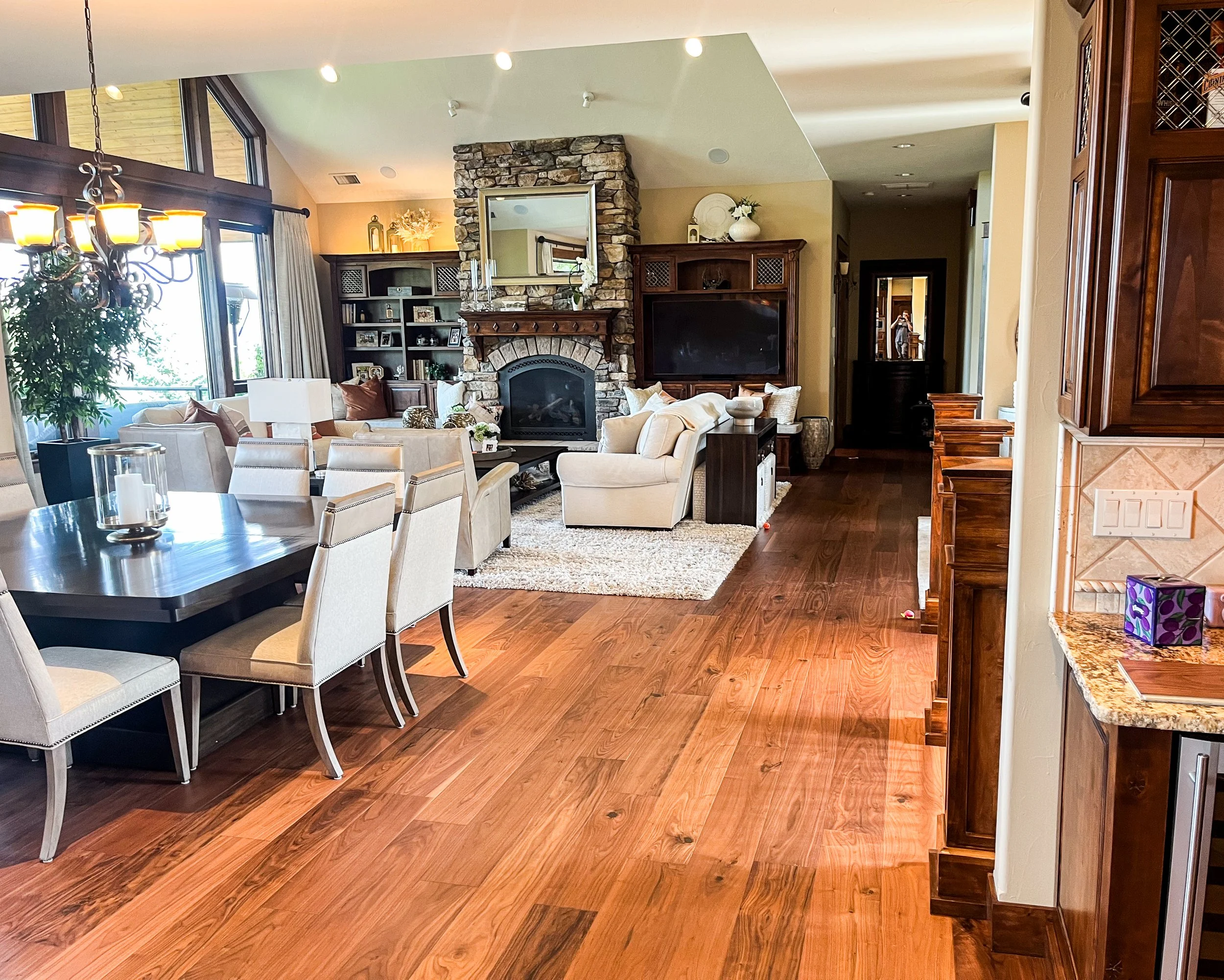 Wood flooring refinishing and installation Coeur d'Alene and Spokane 