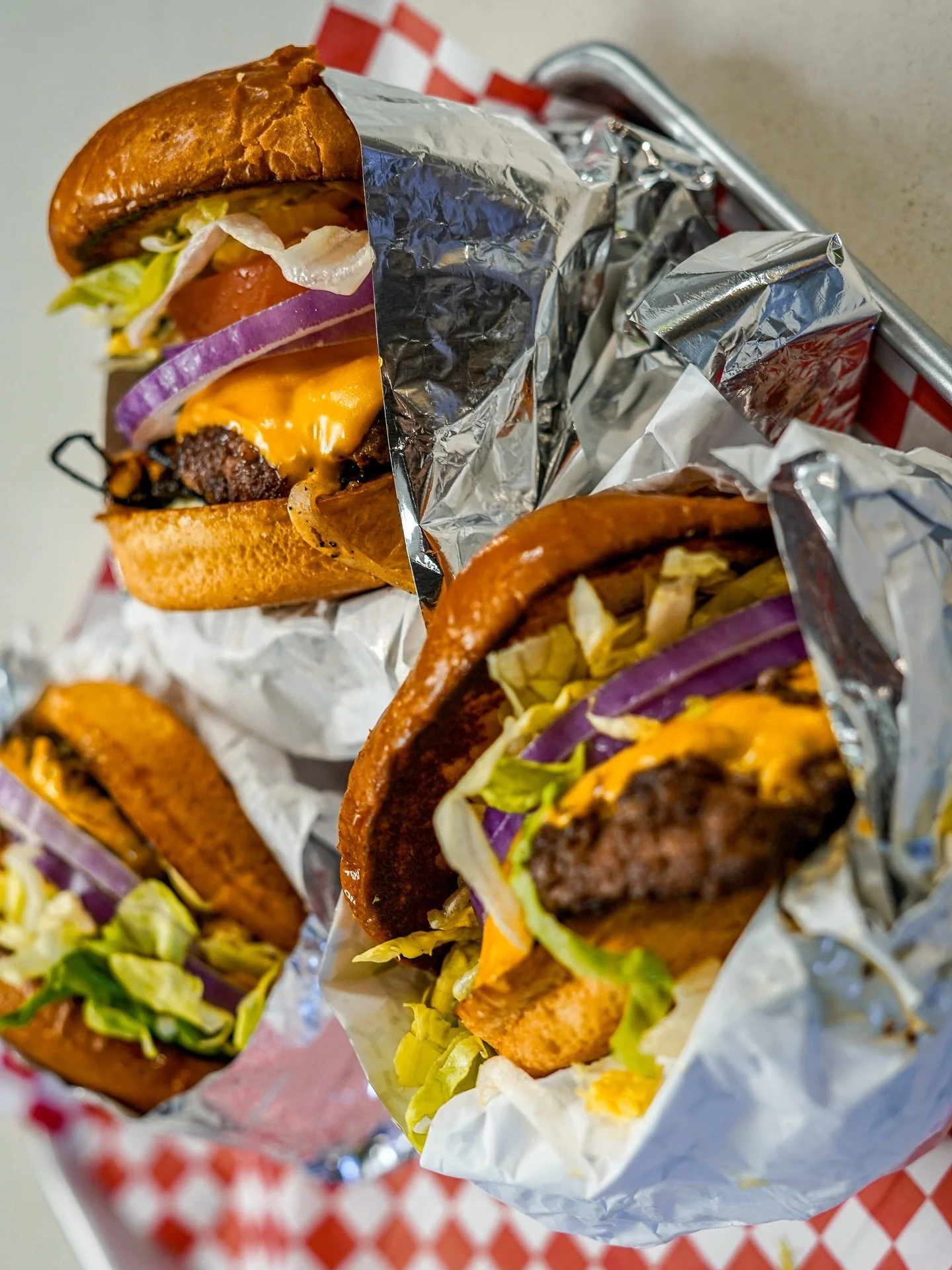 Our lunch plans are covered, thanks to @jimmyrenners 🤤🍔