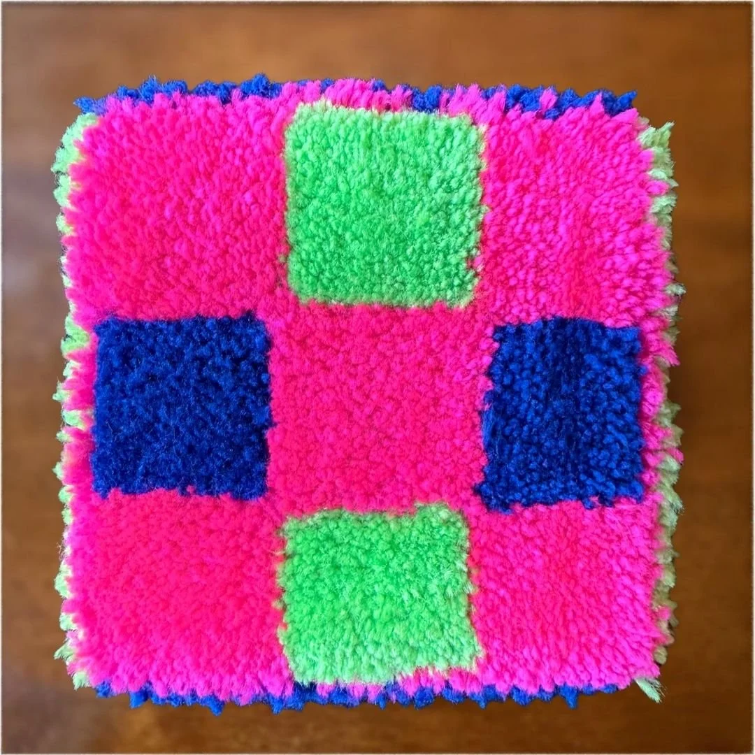 Poolside Picnic Table Rug
