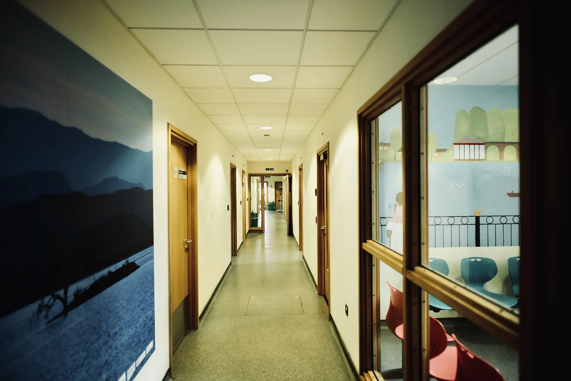 CRI INTERIOR GV 3 - CORRIDOR.JPEG