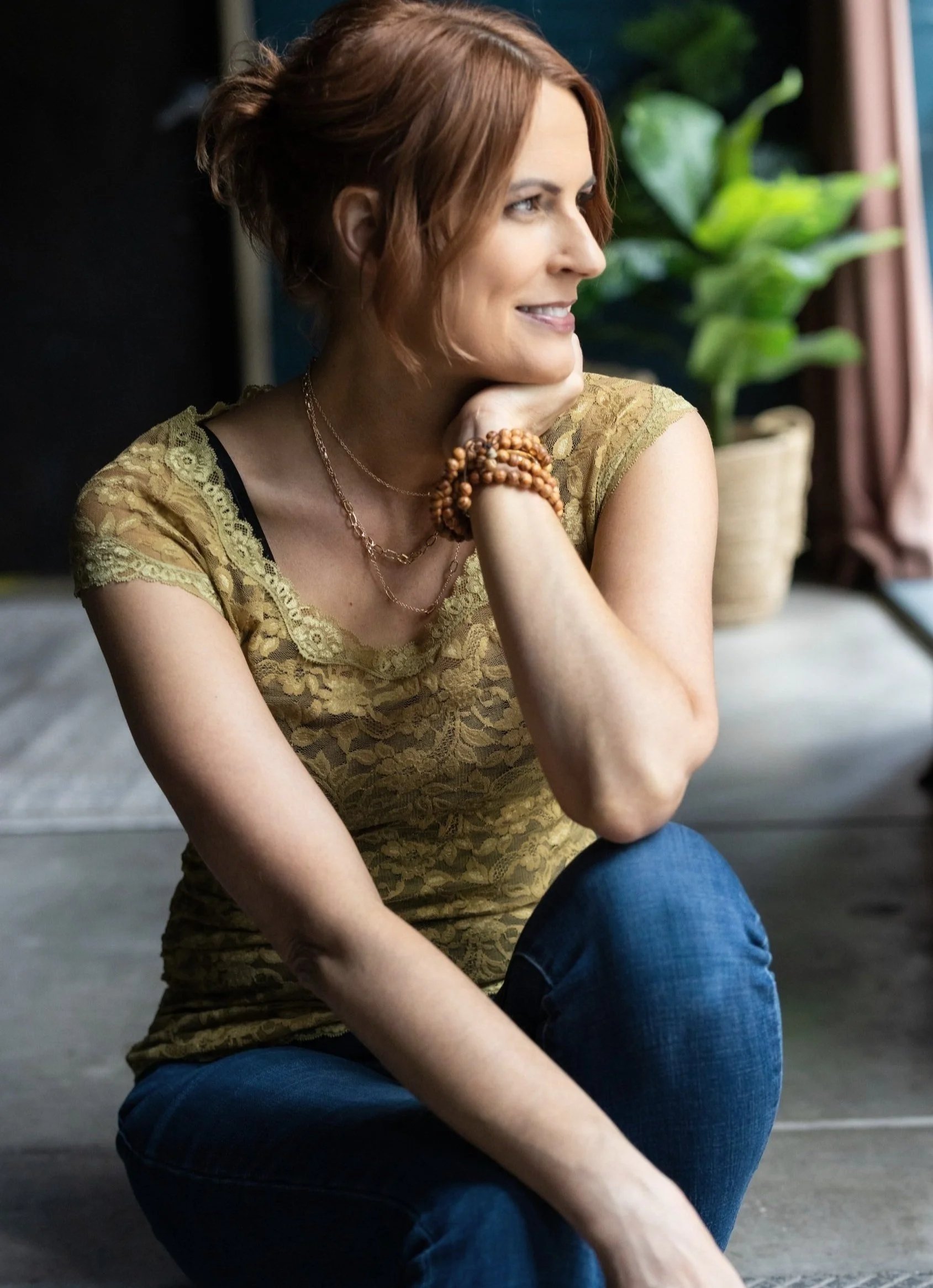 how to pause before reacting emotionally