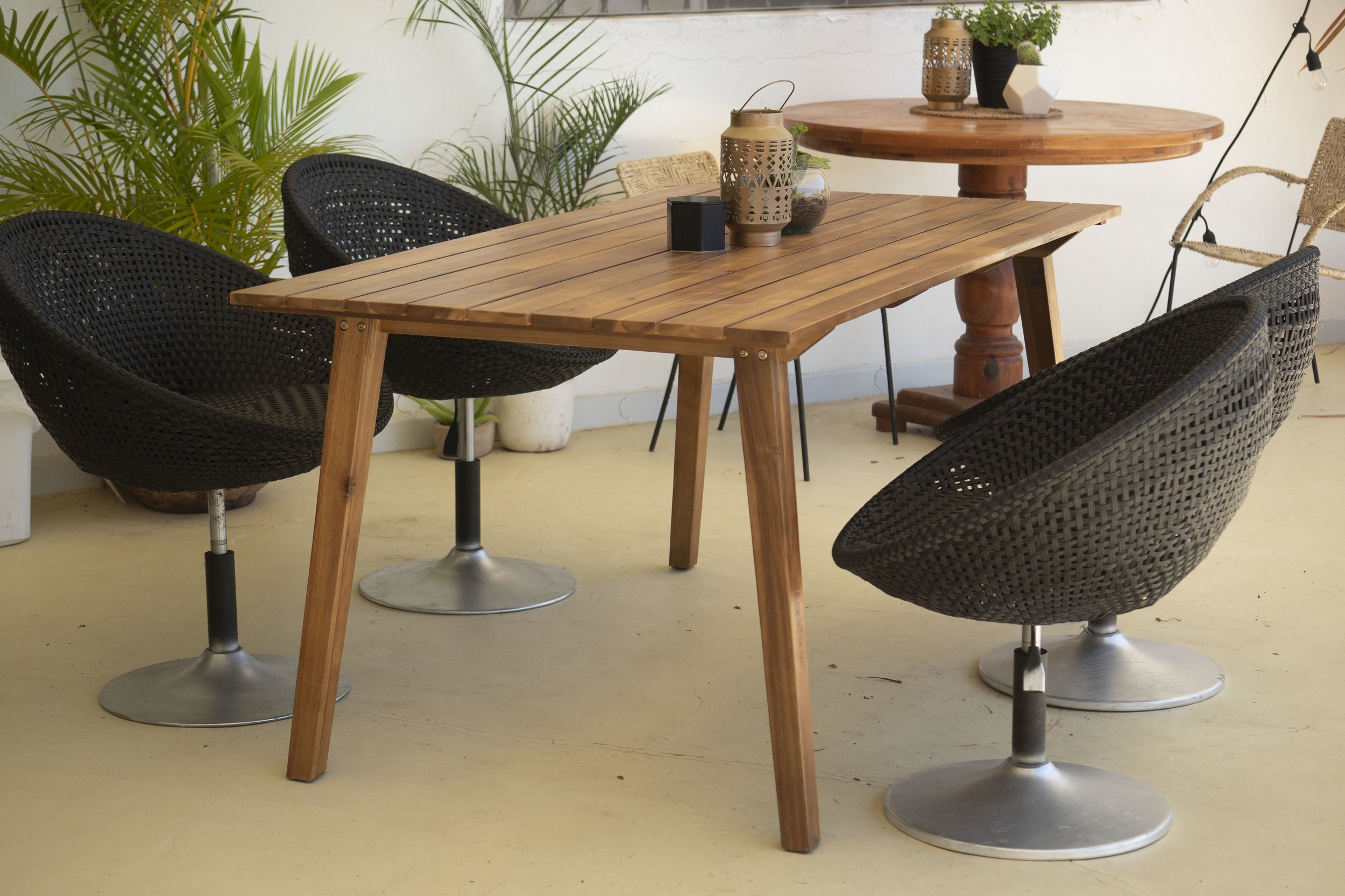 Black Orbit Swivel Chair (4)
$25.00