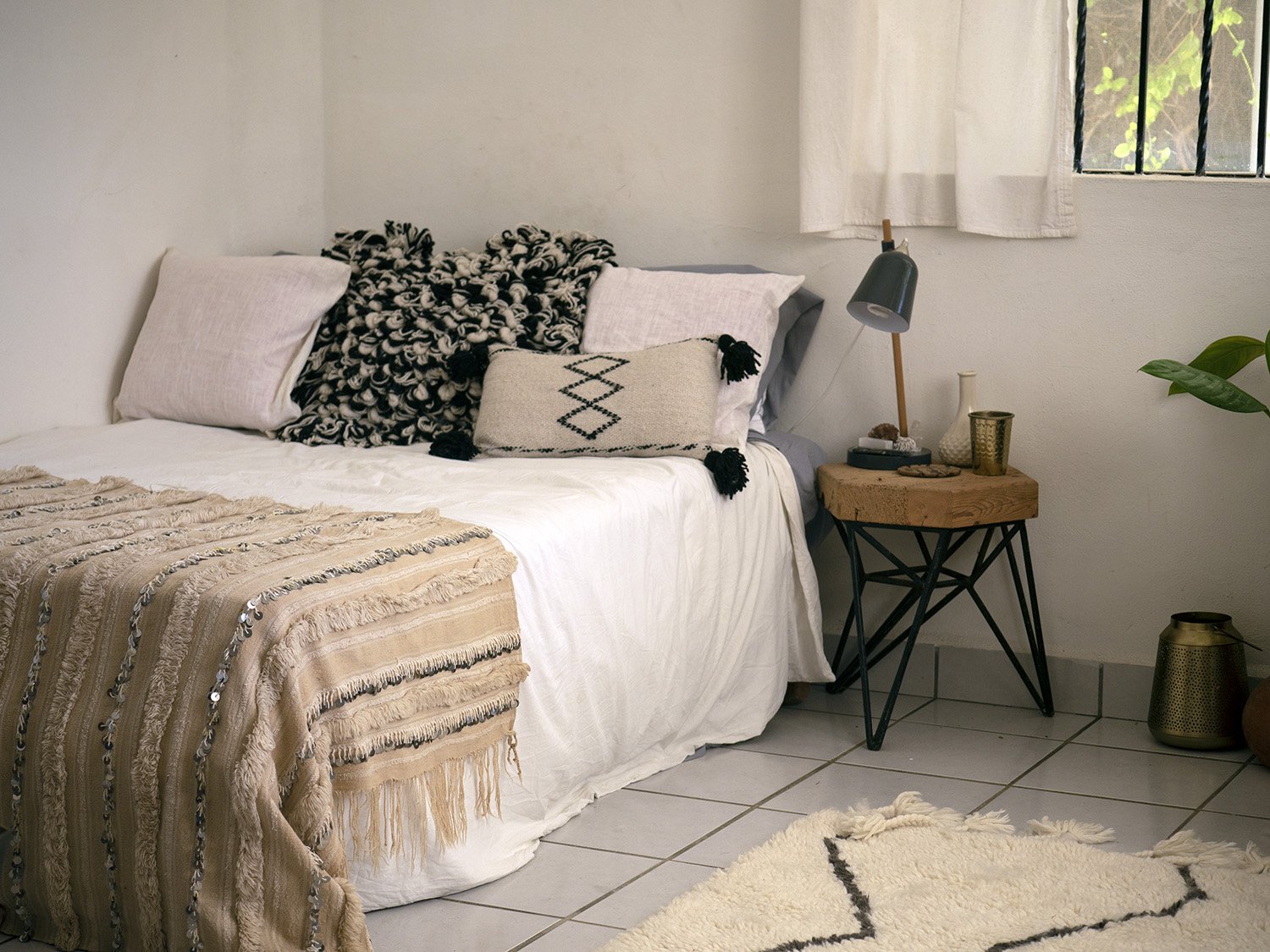 Moroccan Wedding Blanket Backdrop/Blanket
$100.00