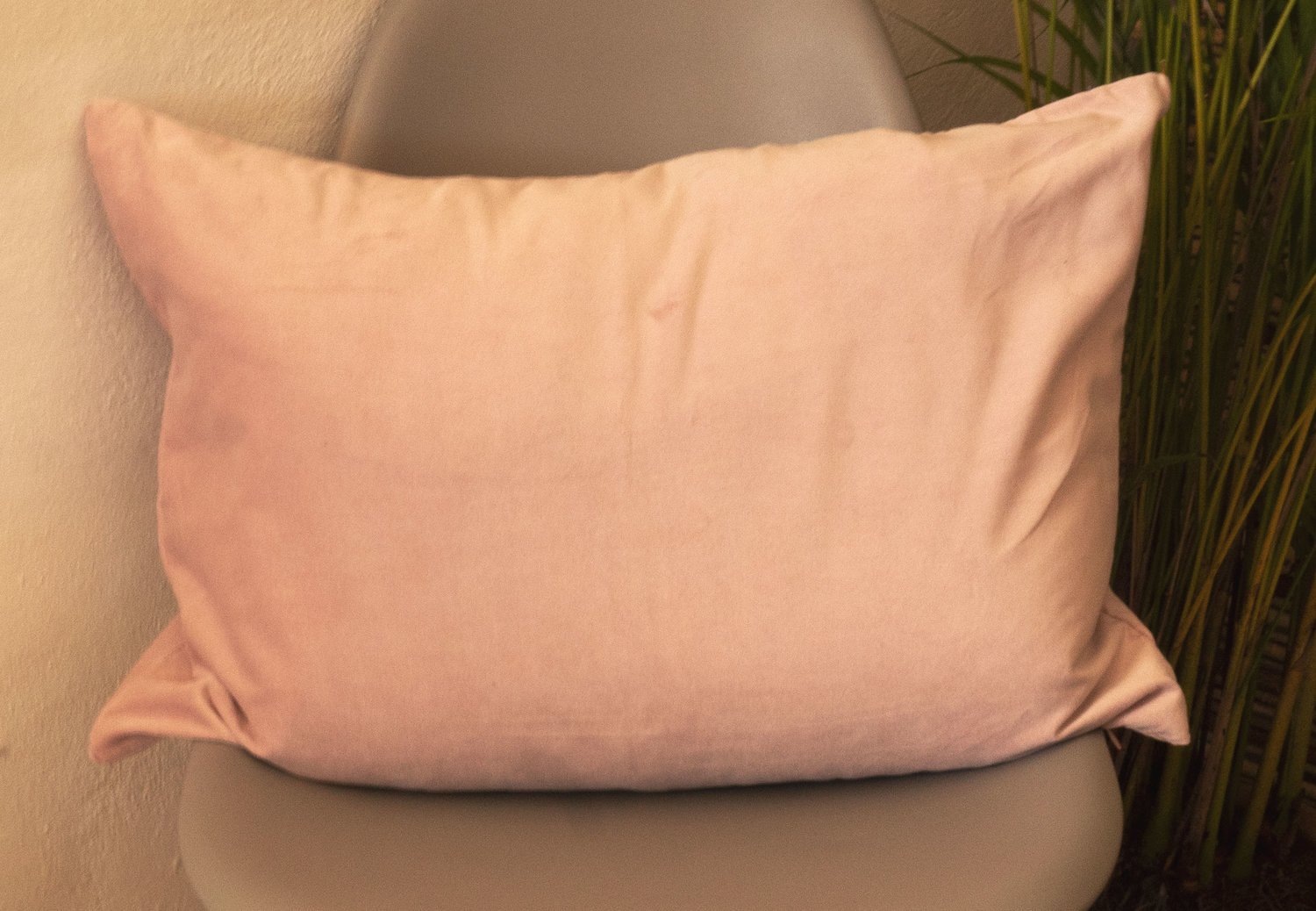 Velvet Lumbar Pillow in Powder Pink (2)
$7.00