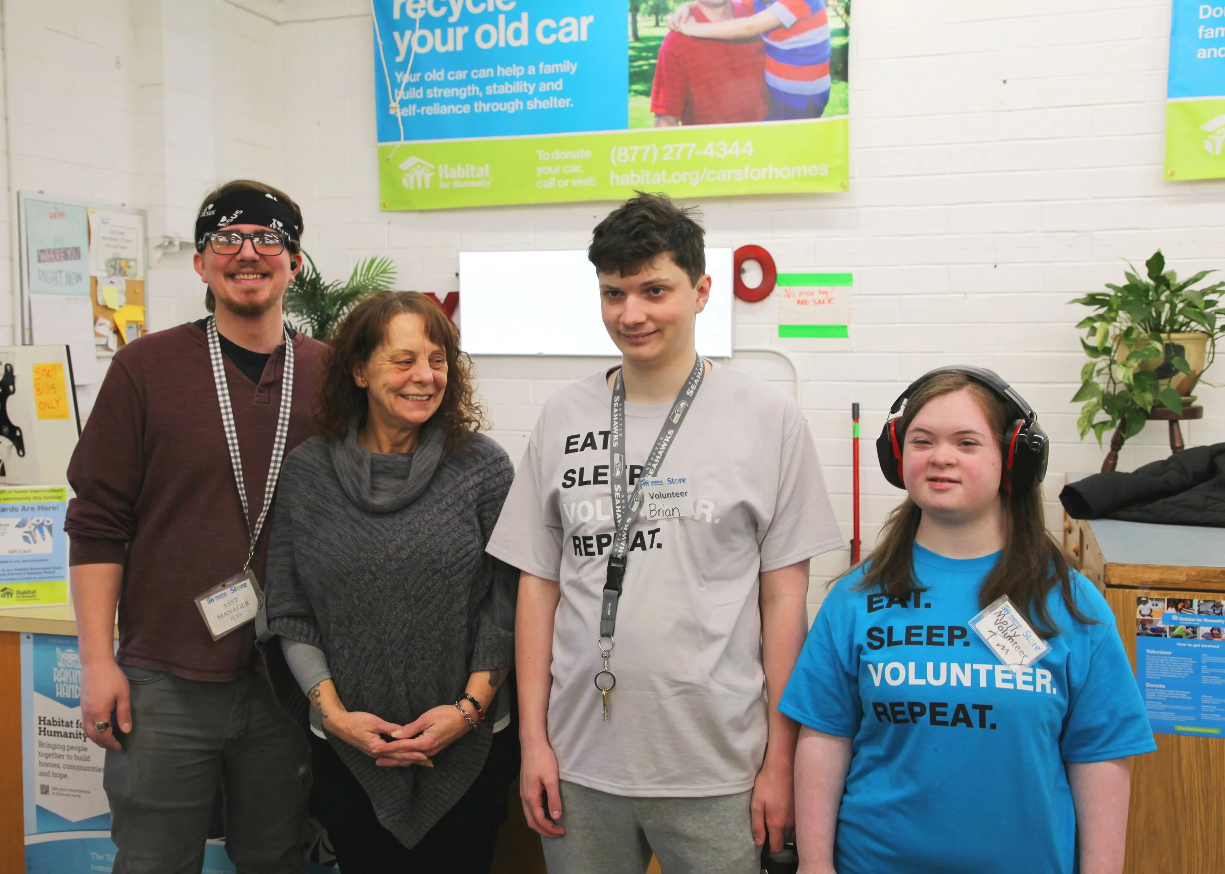 Volunteers of Habitat for Humanity