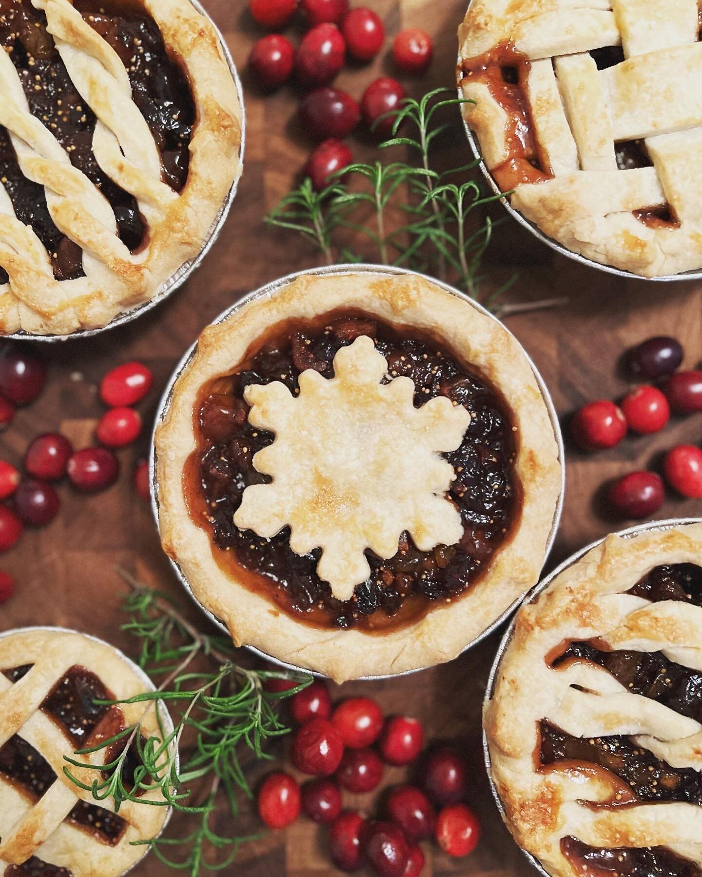 Mincemeat pies newly listed on www.Mollyspies.com!! Holiday ordering currently open&hellip; place your order today!
🎄 🥧 ❄️ 

*Please Note: All orders must be picked up no later than 12/21. We will be closing for the holiday break*