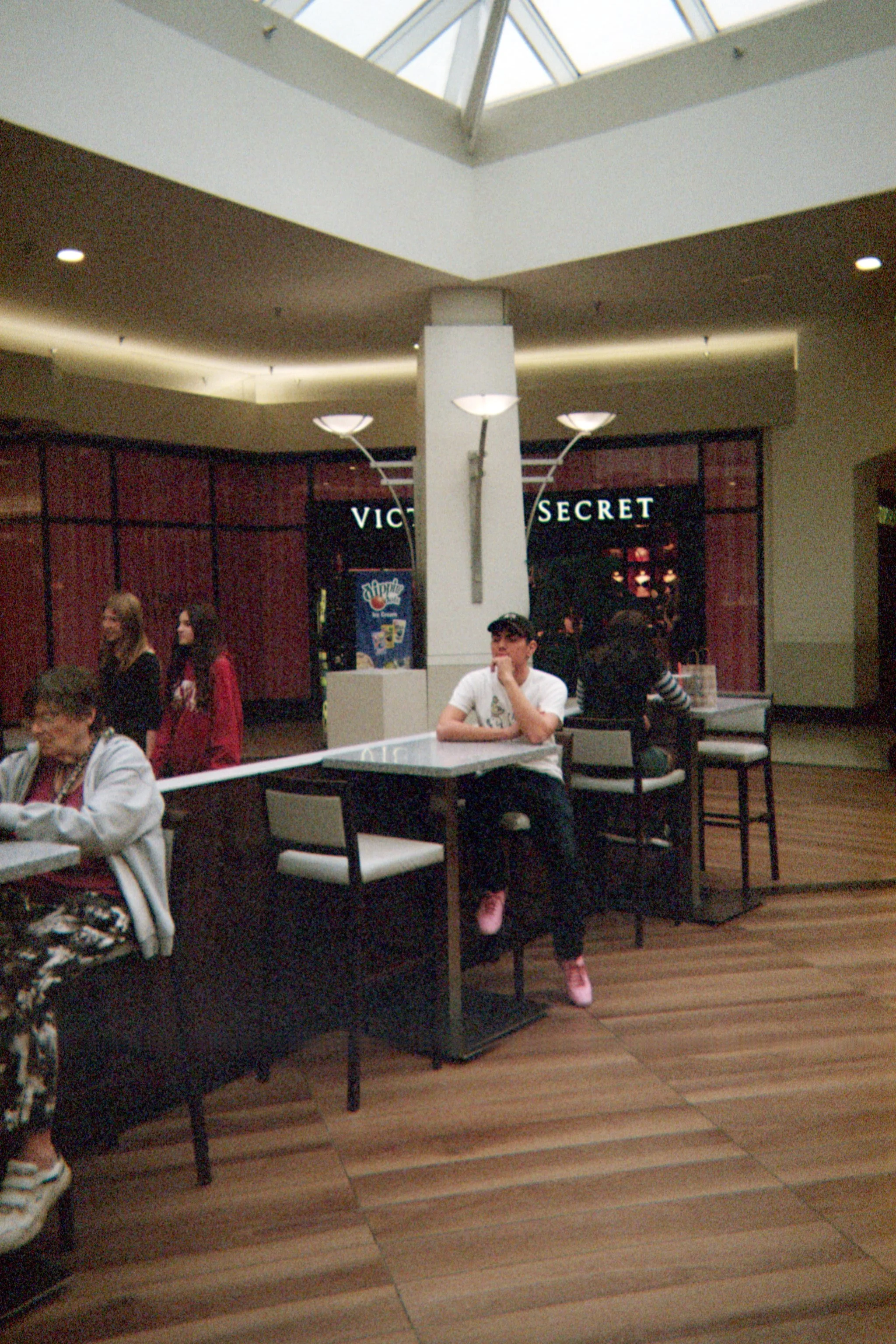 Ines Mall Shoot-02.jpg