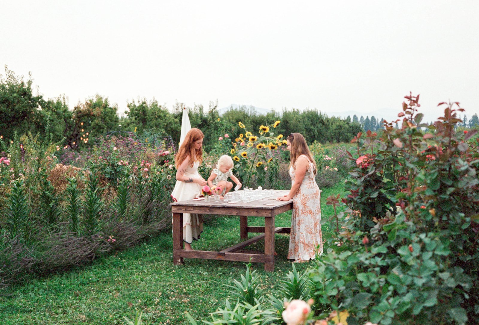 2026-ace-photography-crag-rat-hut-hood-river-wedding-rehearsal-dinner-film-55.jpg