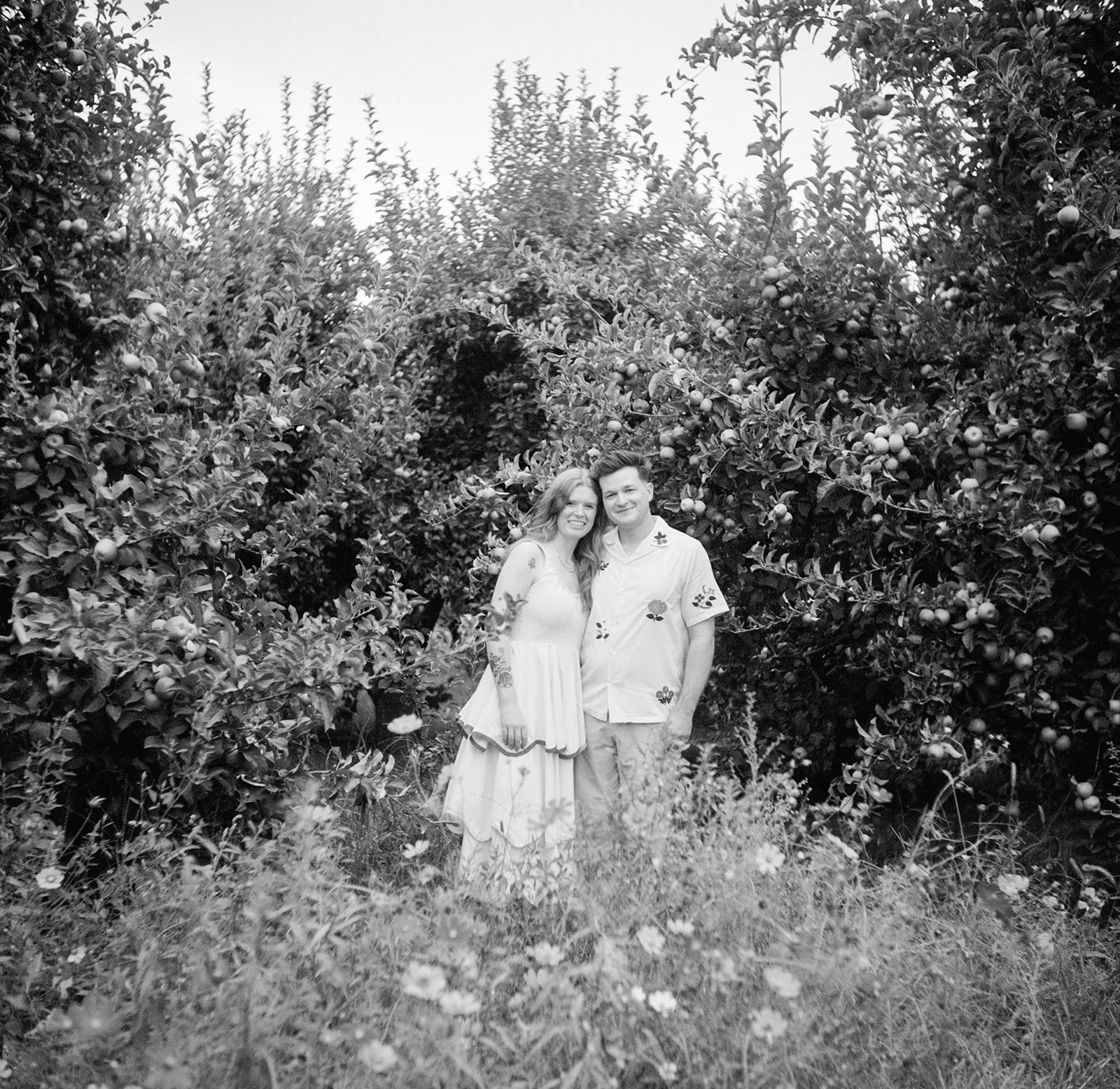 2026-ace-photography-crag-rat-hut-hood-river-wedding-rehearsal-dinner-film-41-bw.jpg
